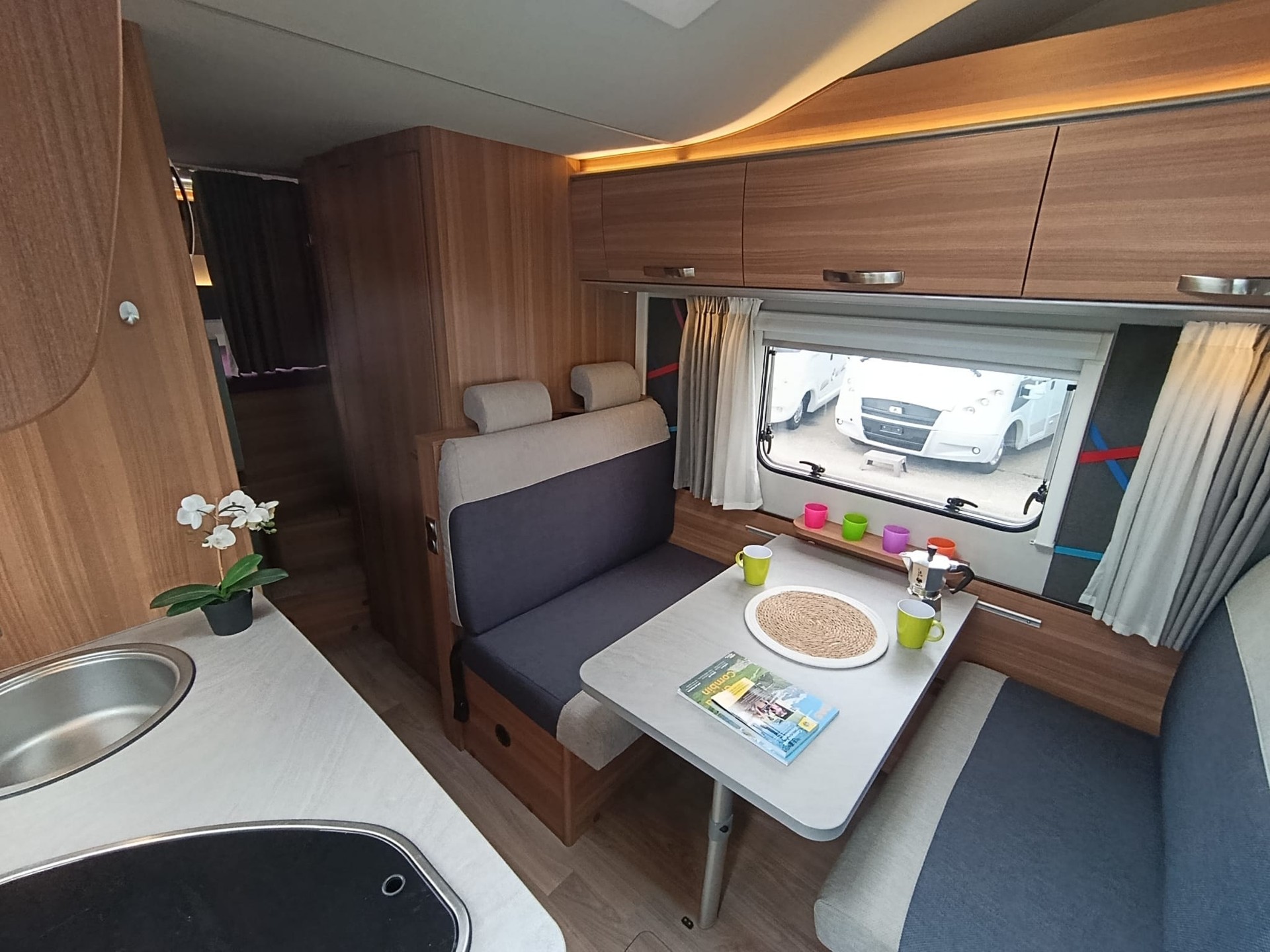WEINSBERG R 59 ***Perfekt für Familien ***6 eingetragene Sitzplätze ***-image-13