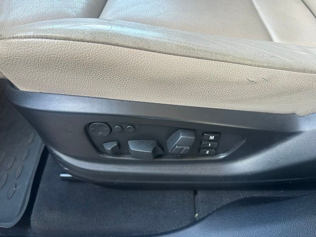 BMW X5 xDrive 50i Steptronic-image-16