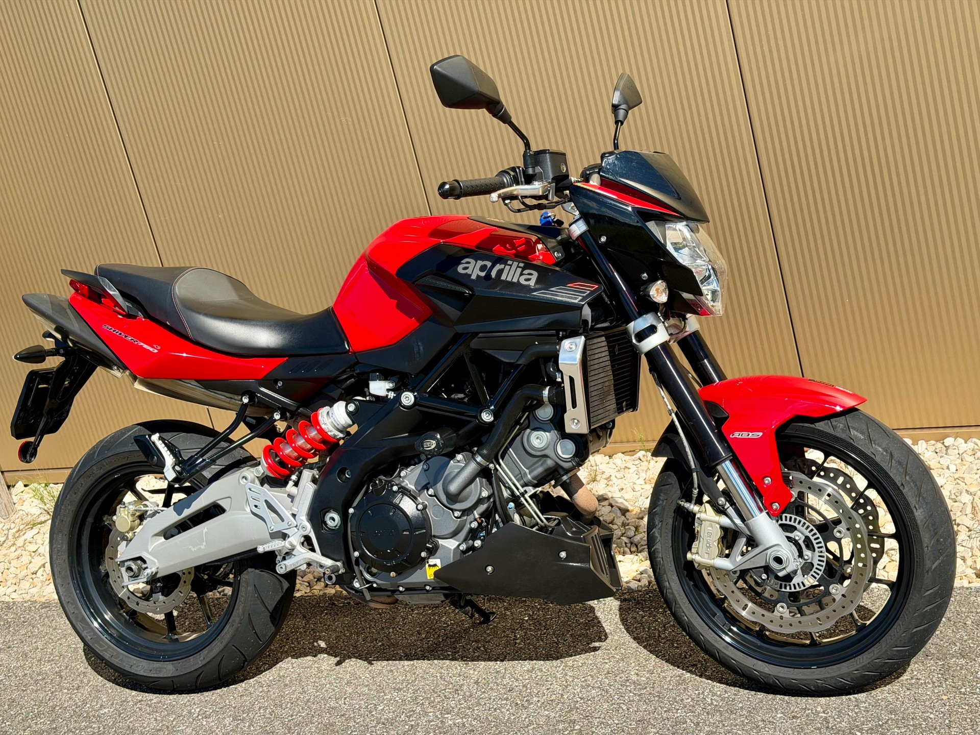 APRILIA SL 750 Shiver ABS-image-2