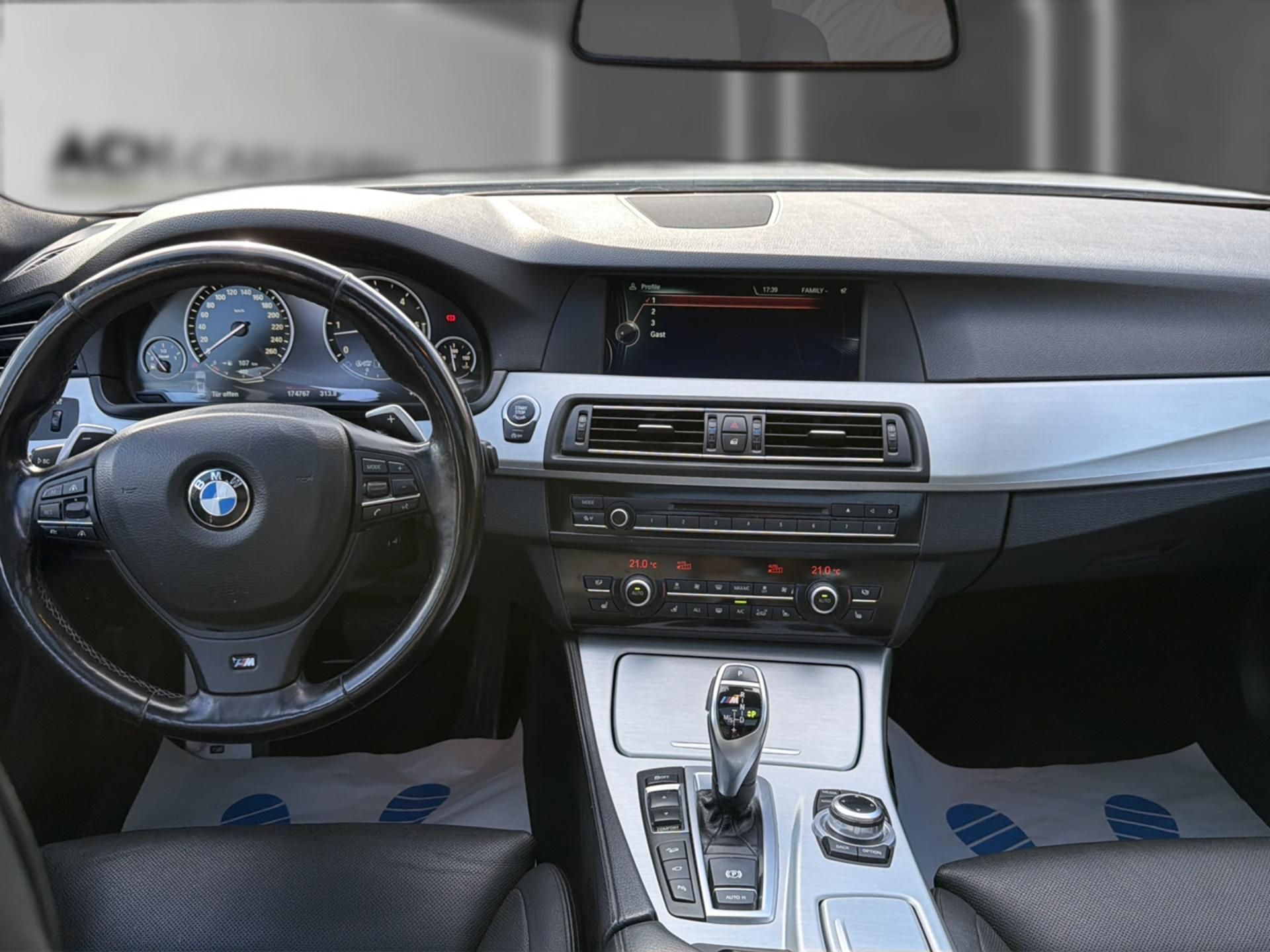BMW M550 5er-M550dxDrive Touring-image-12