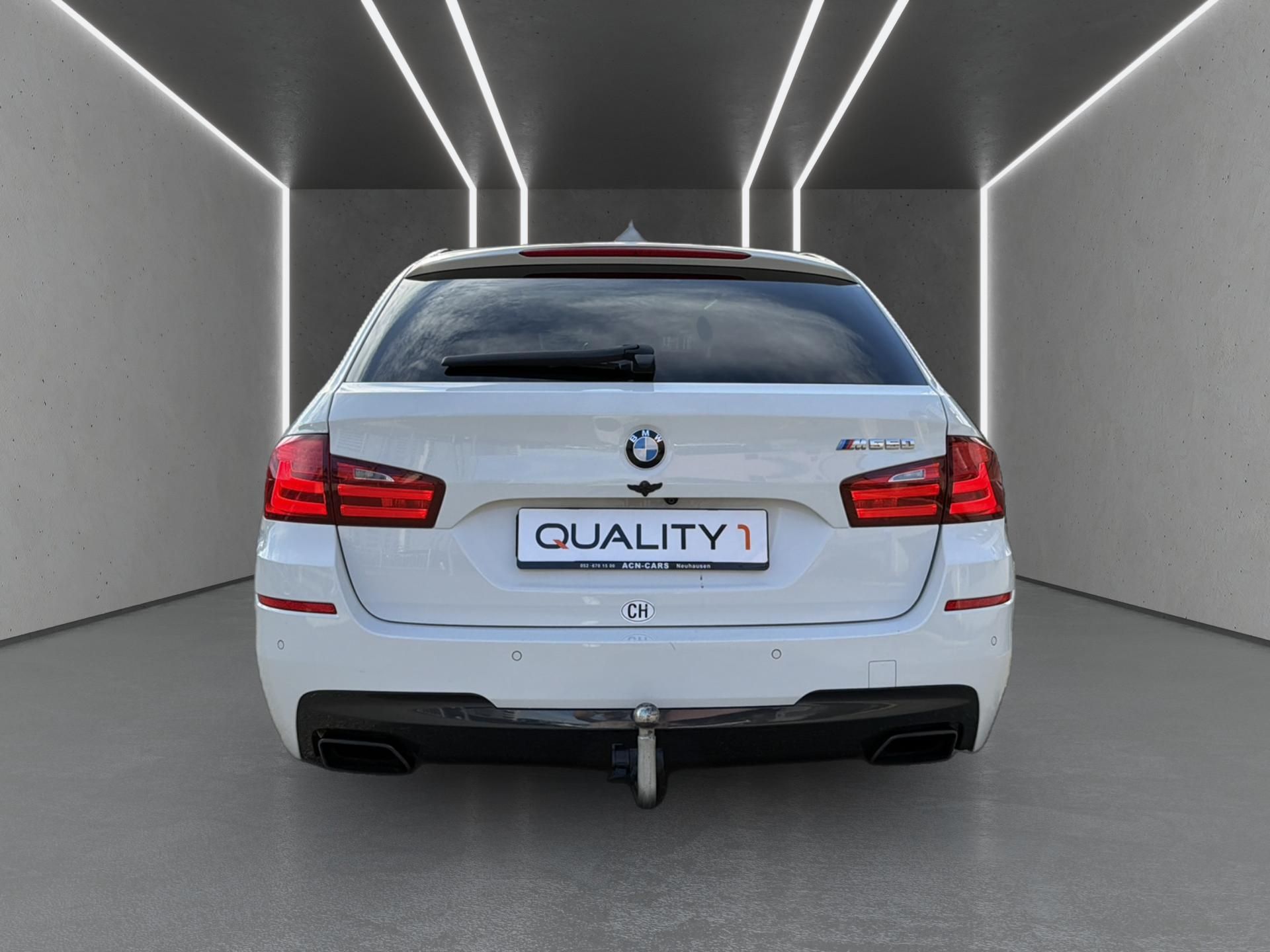 BMW M550 5er-M550dxDrive Touring-image-4