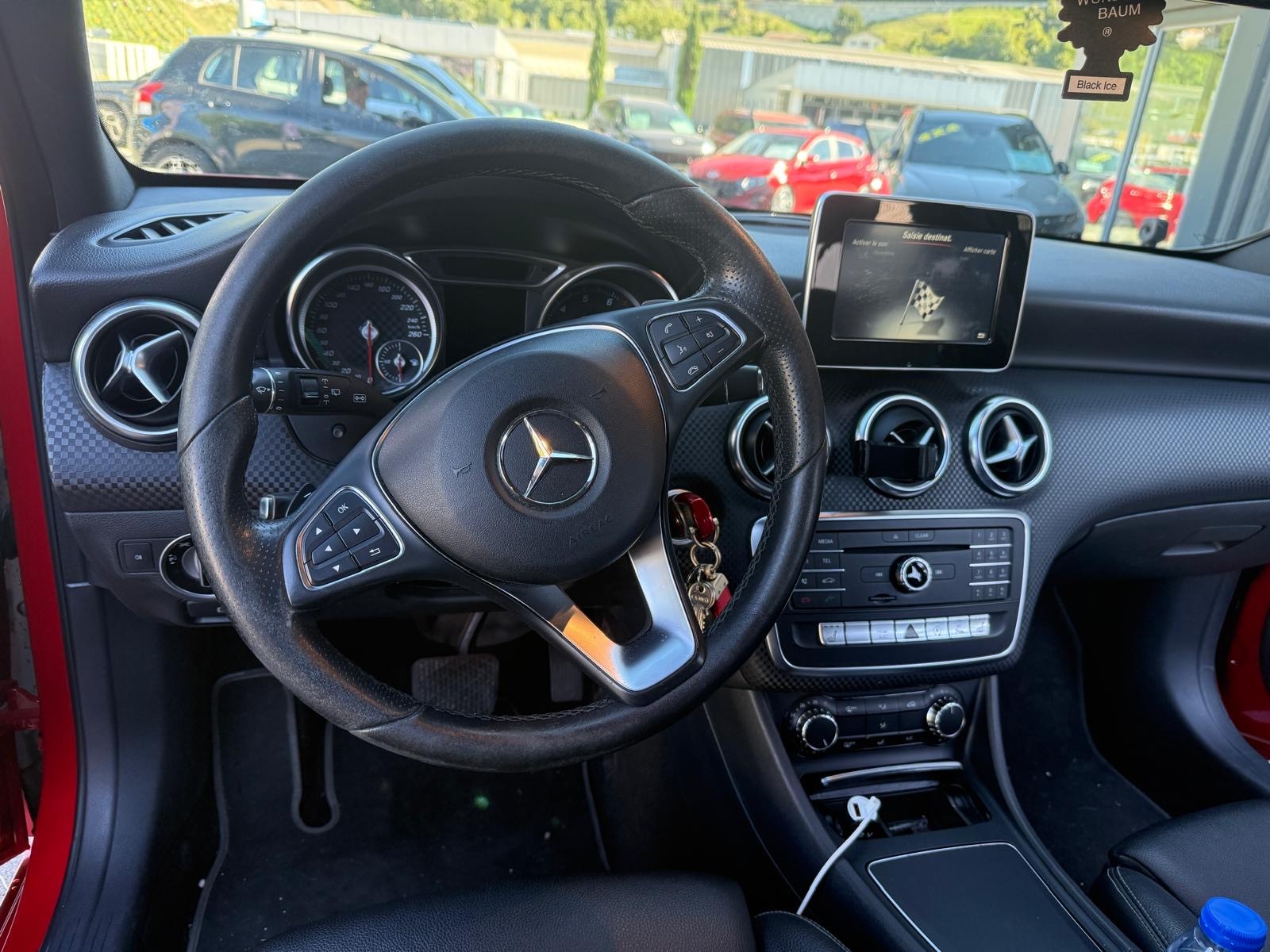 MERCEDES-BENZ A 180 Style 7G-DCT-image-6