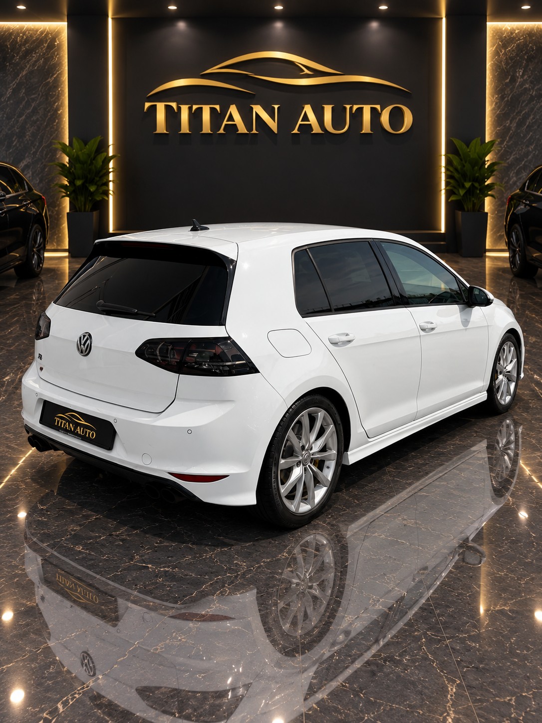 VW Golf 1.4 TSI R-Line Design-showroom-element-3