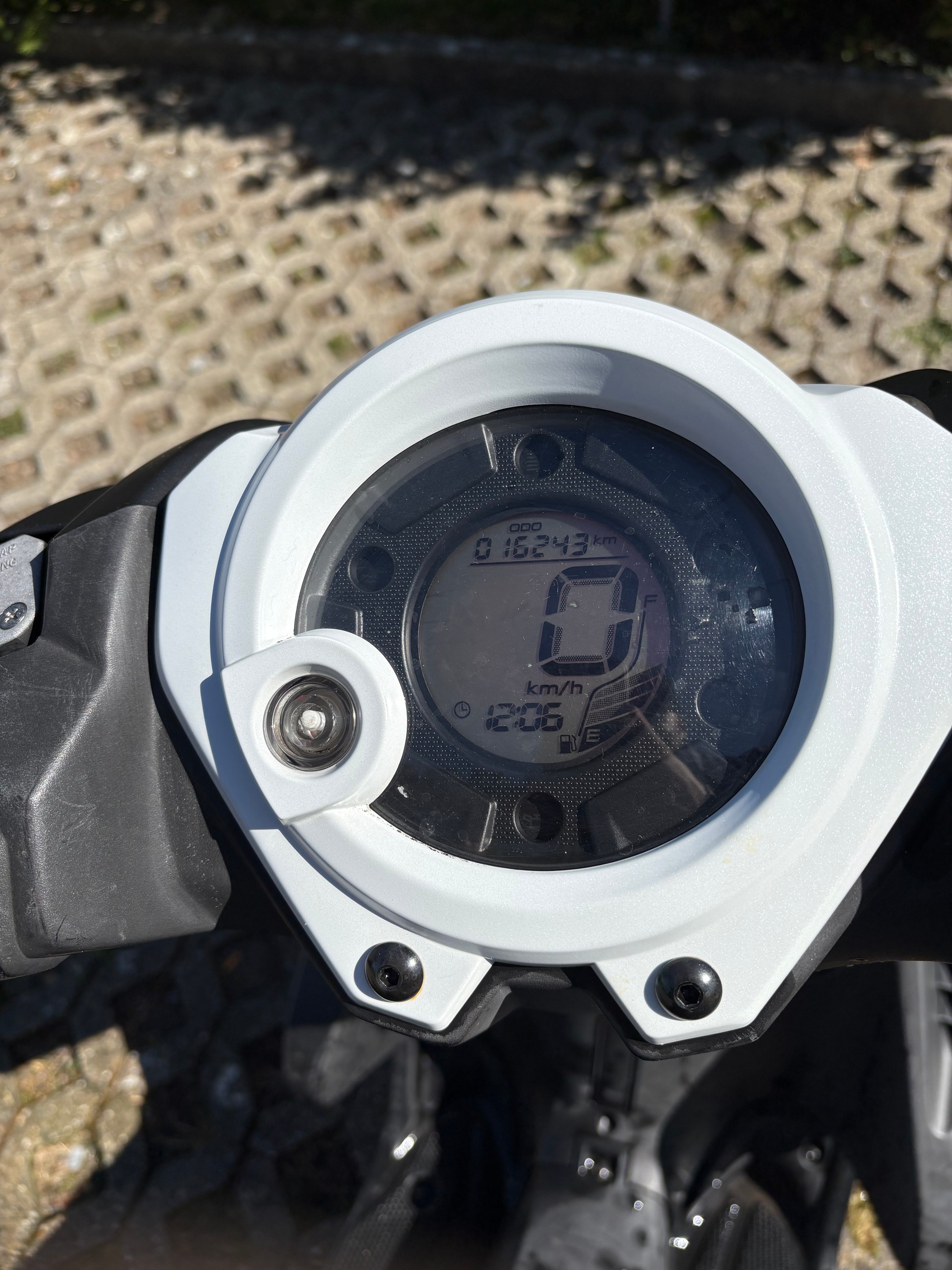 YAMAHA Aerox R NS 50 2T-image-3