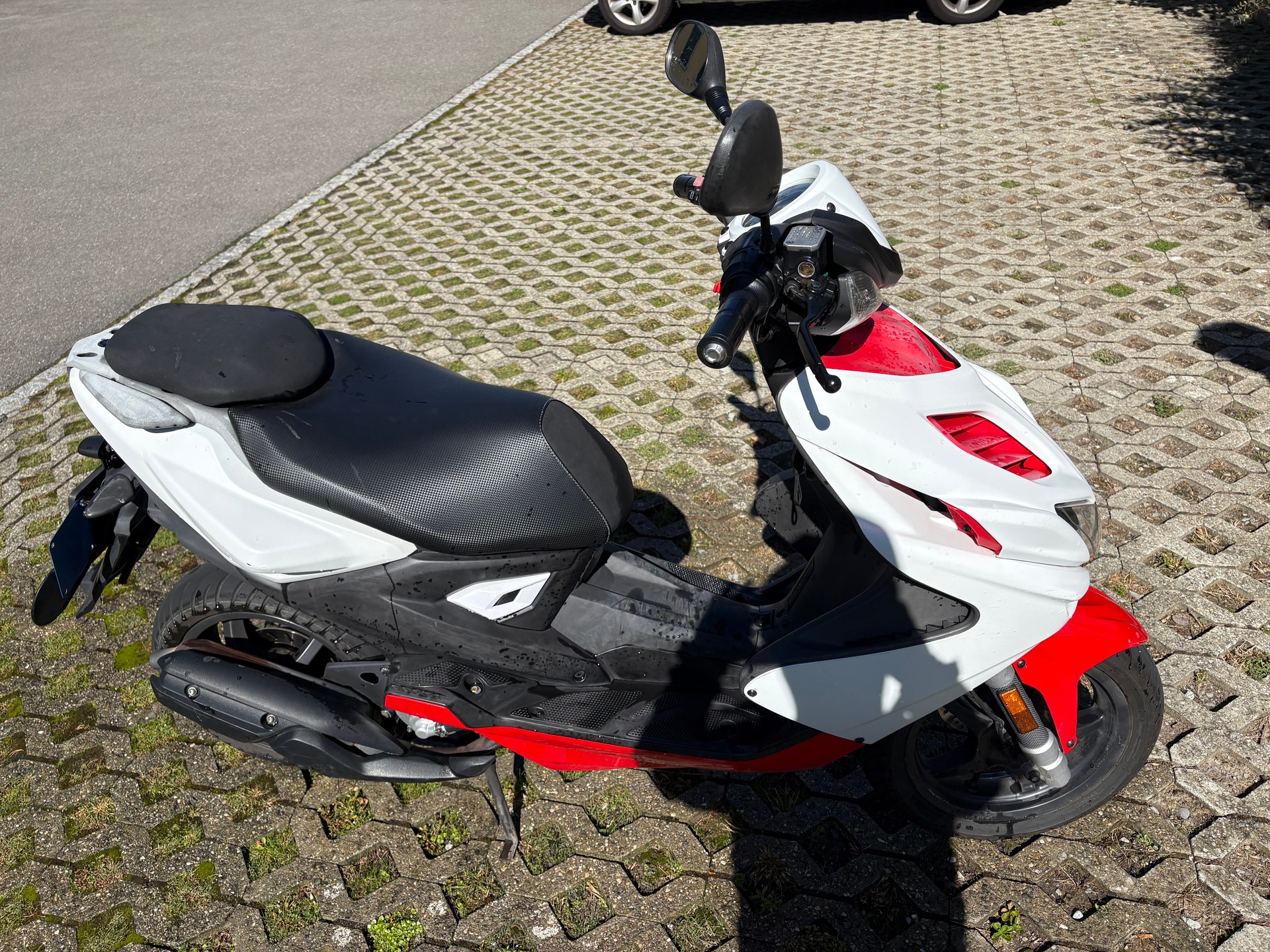 YAMAHA Aerox R NS 50 2T-image-0