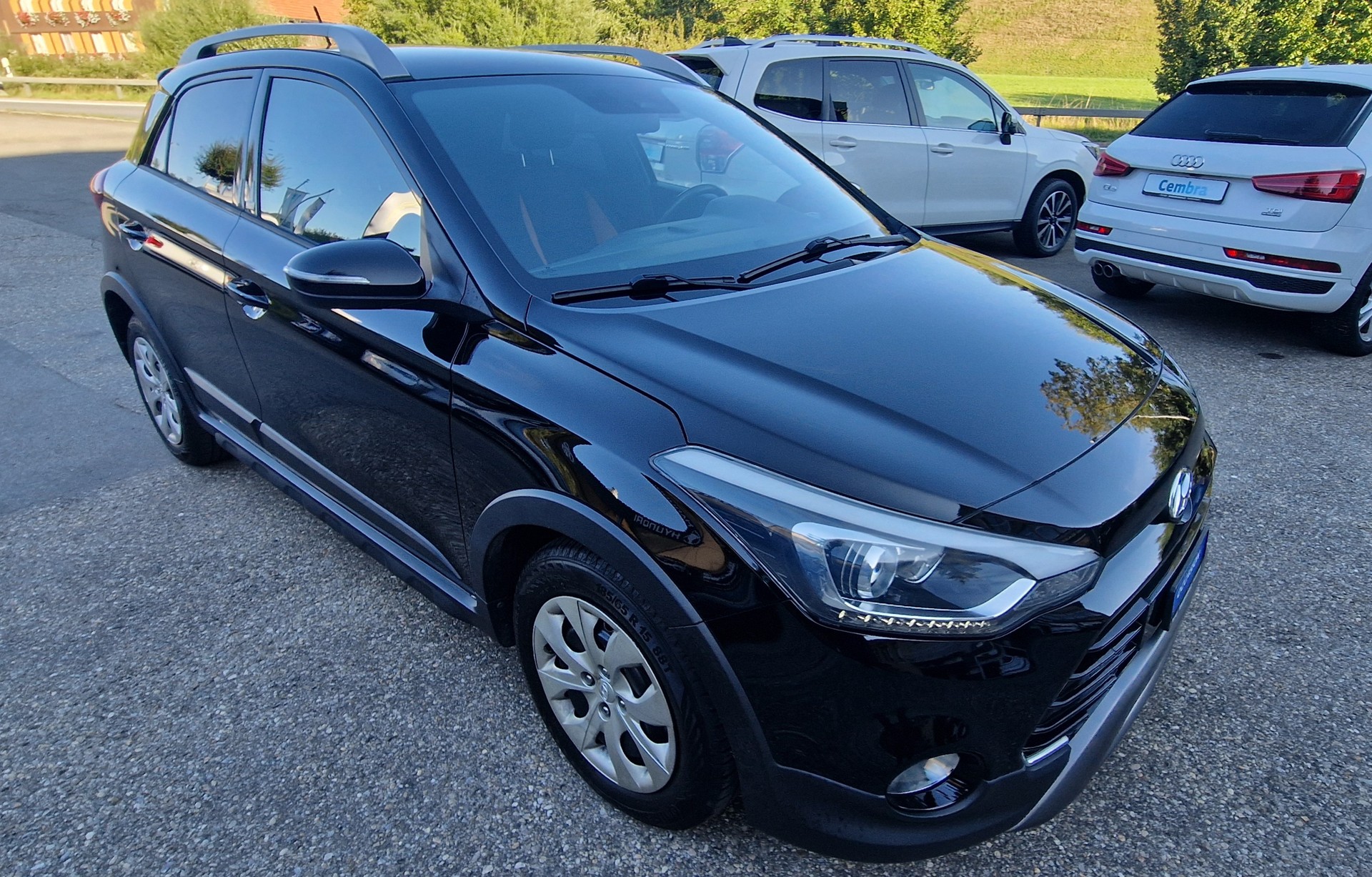 HYUNDAI i20 Active 1.0 T-GDi Amplia-showroom-element-1