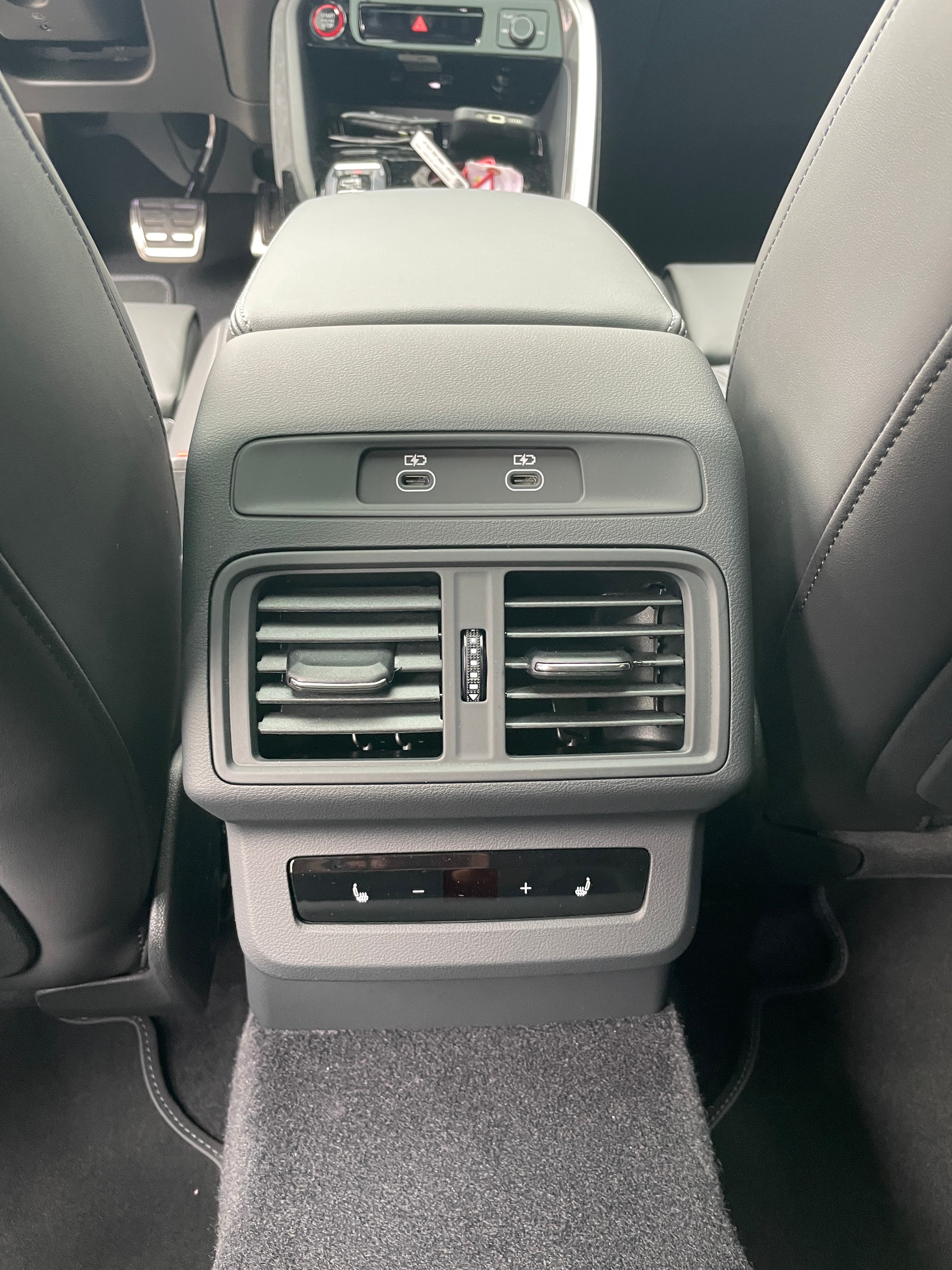 AUDI SQ5 TFSI quattro S-tronic, Modell 2027-image-14