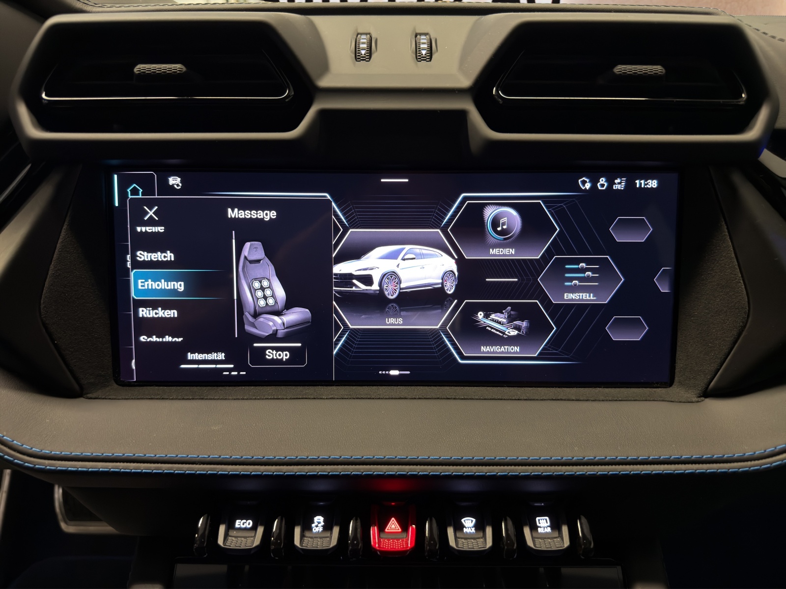 LAMBORGHINI Urus SE-image-9