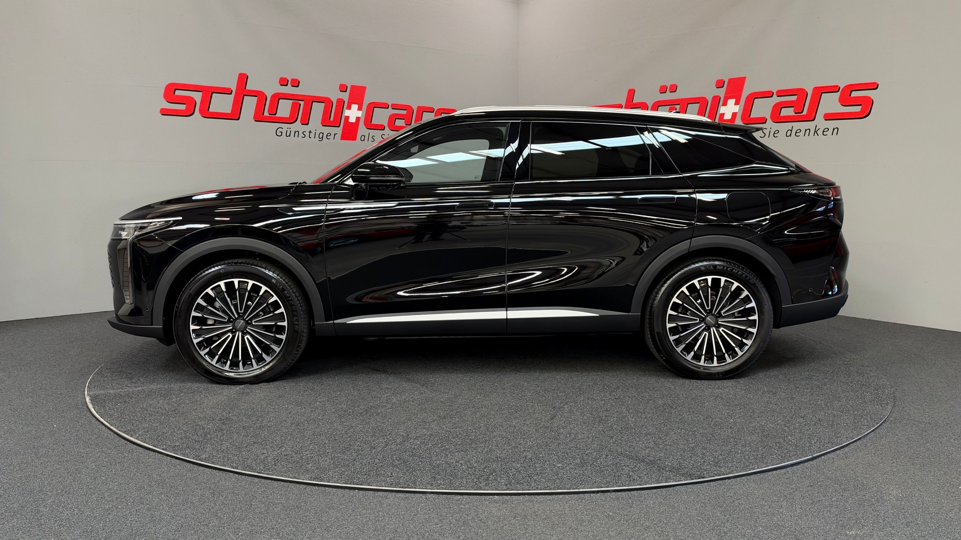 OMODA 9 Exclusive 1.5 T-GDI AWD 537PS-showroom-element-2