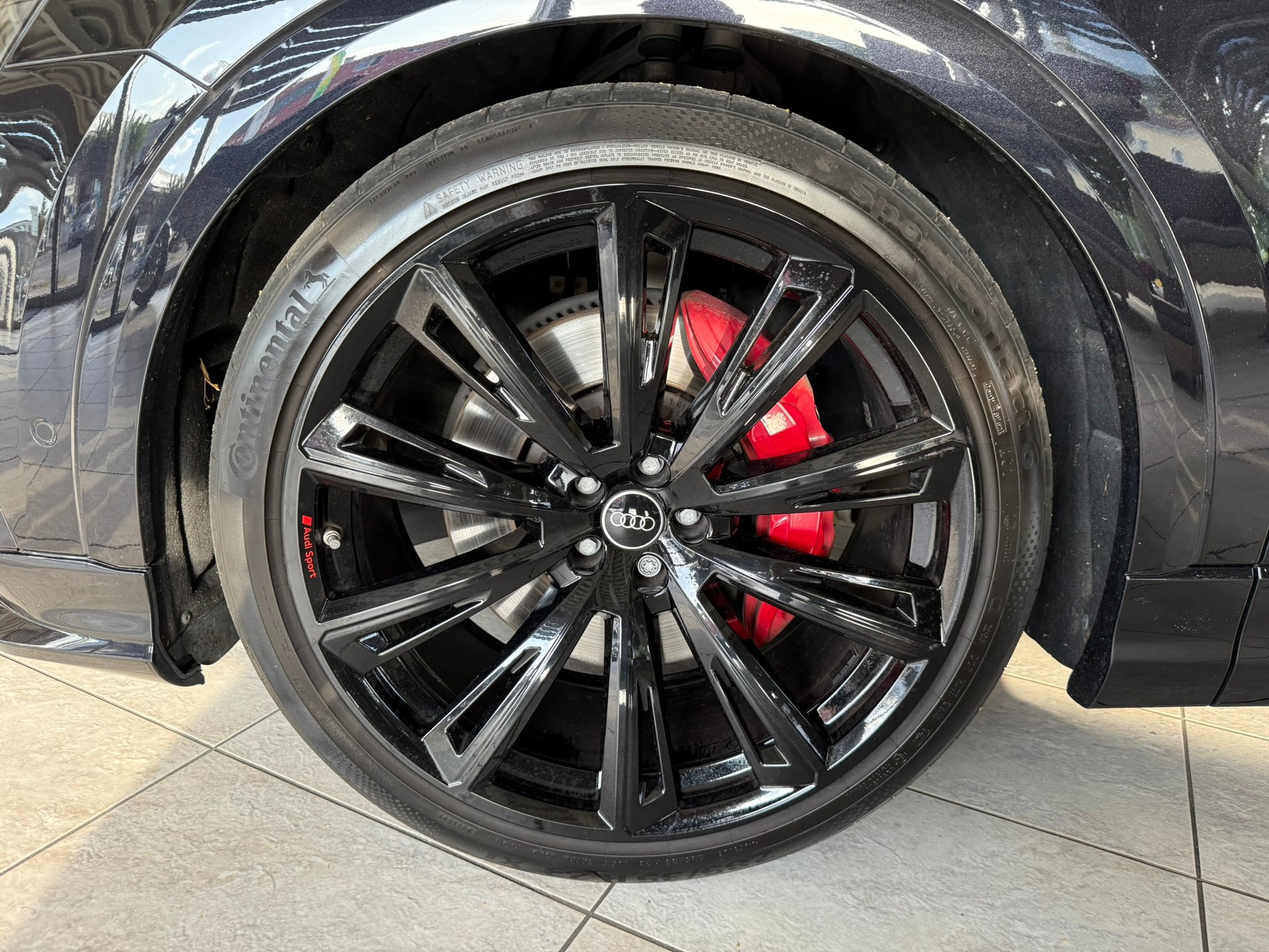 AUDI SQ8 TFSI quattro tiptronic, 8-fach bereift-image-12