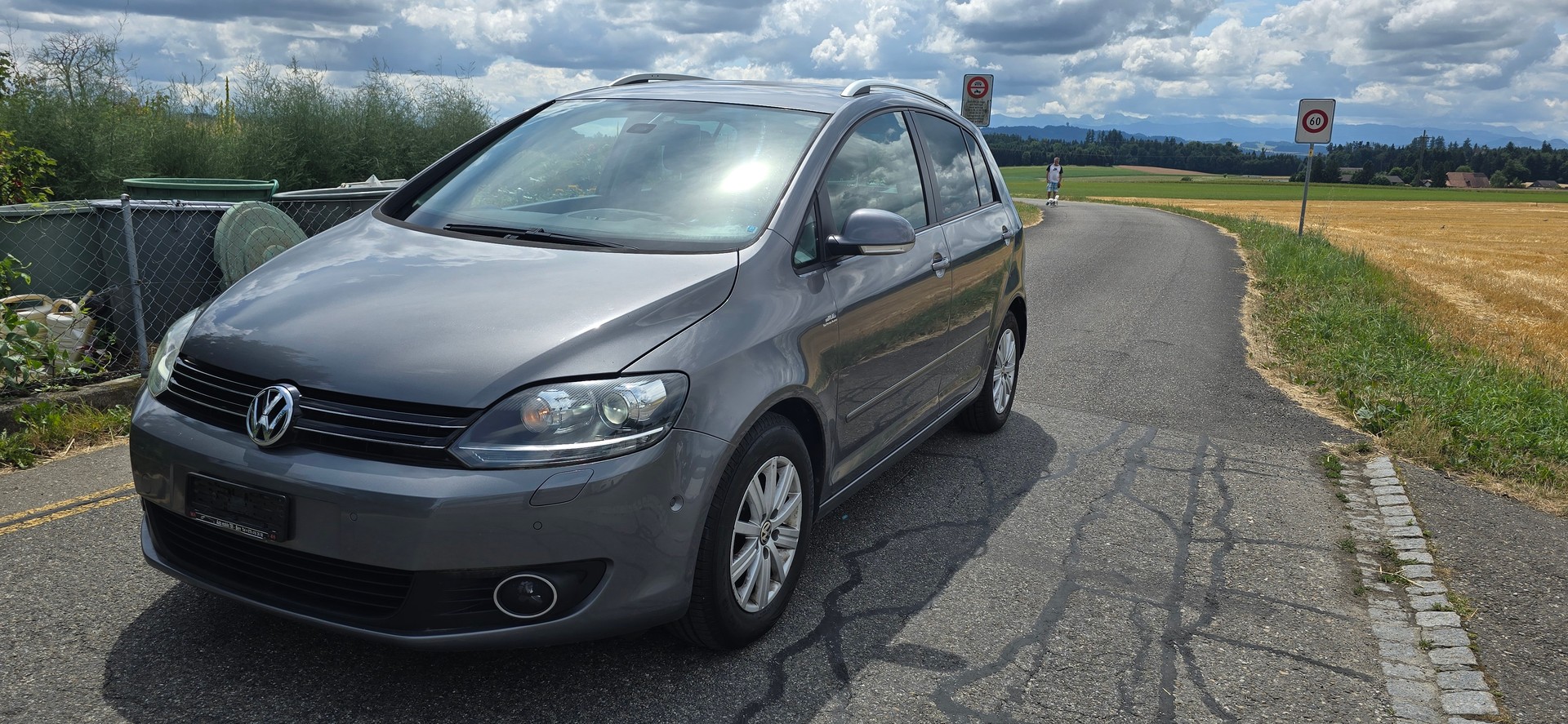 VW Golf Plus 1.2 TSI BMT Comfortline-image-2