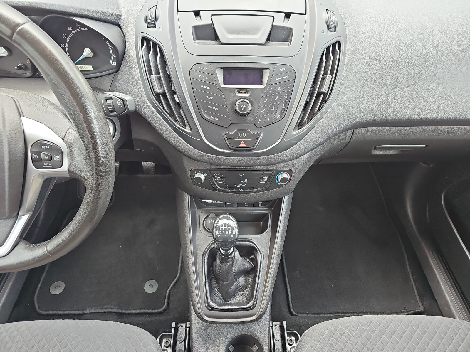 FORD Tourneo Courier 1.5 TDCi Trend-image-11