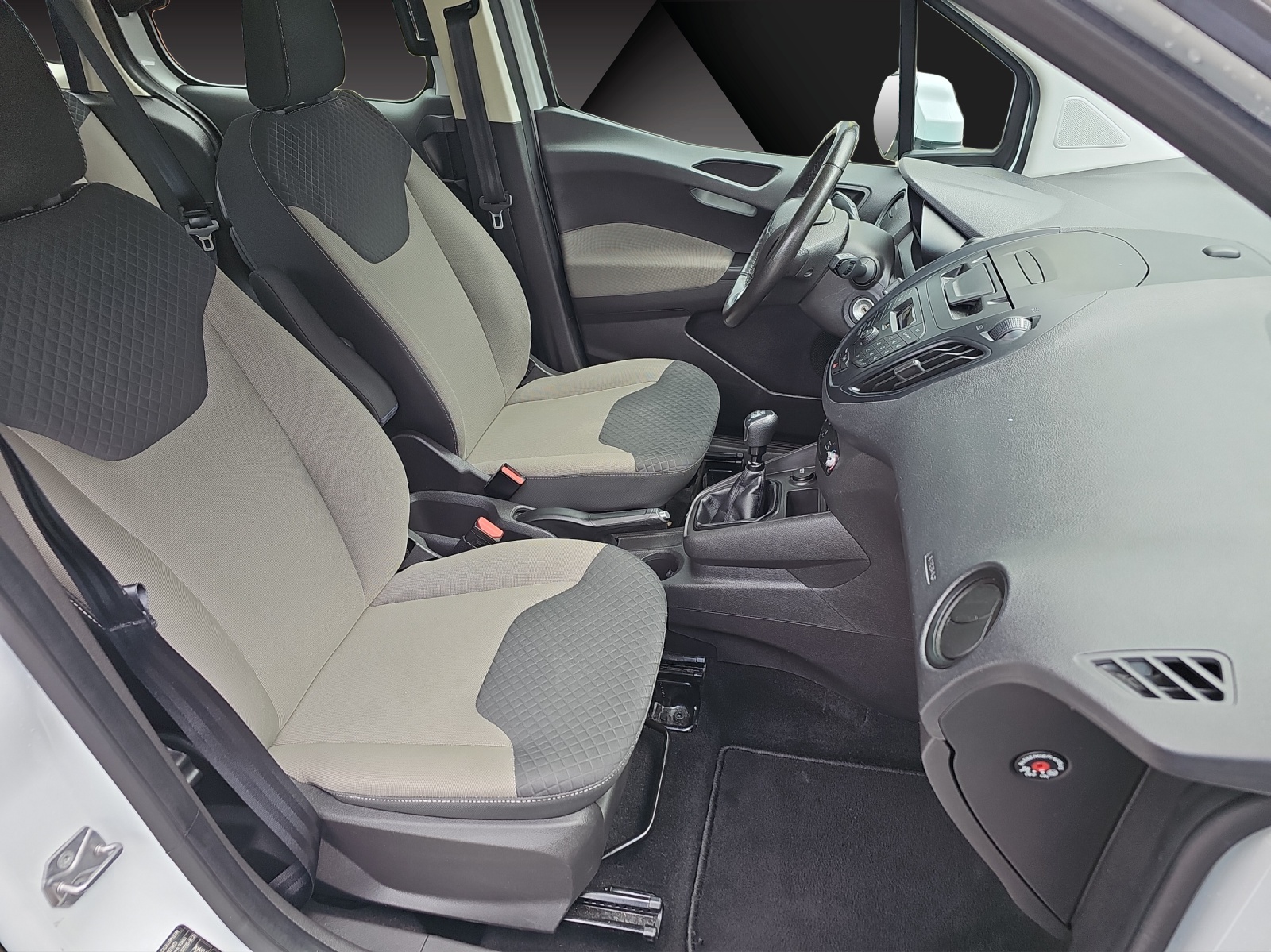 FORD Tourneo Courier 1.5 TDCi Trend-image-16