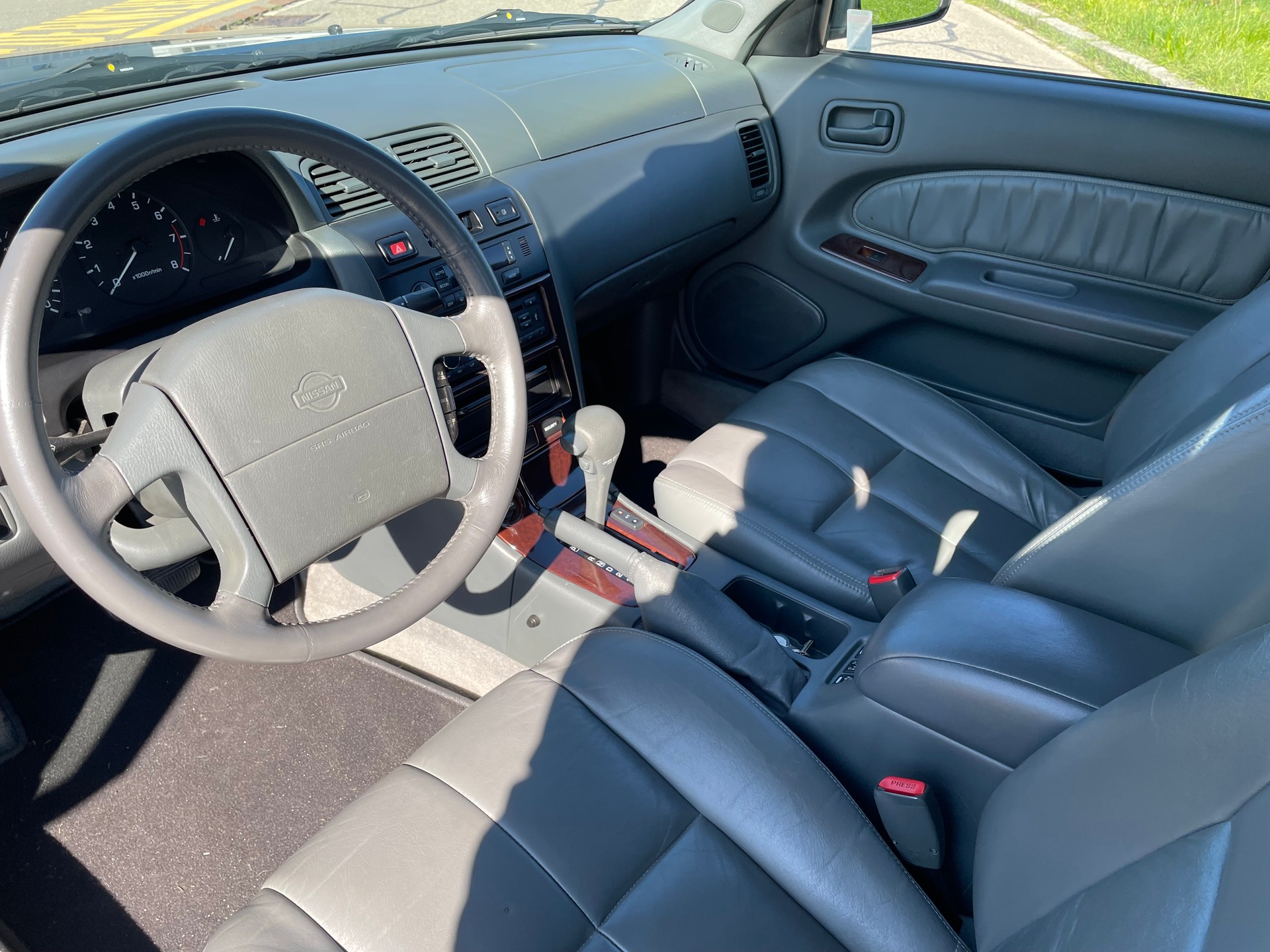 NISSAN Maxima 3.0 V6 Executive * AB SERVICE - AB M.F.K *-image-9