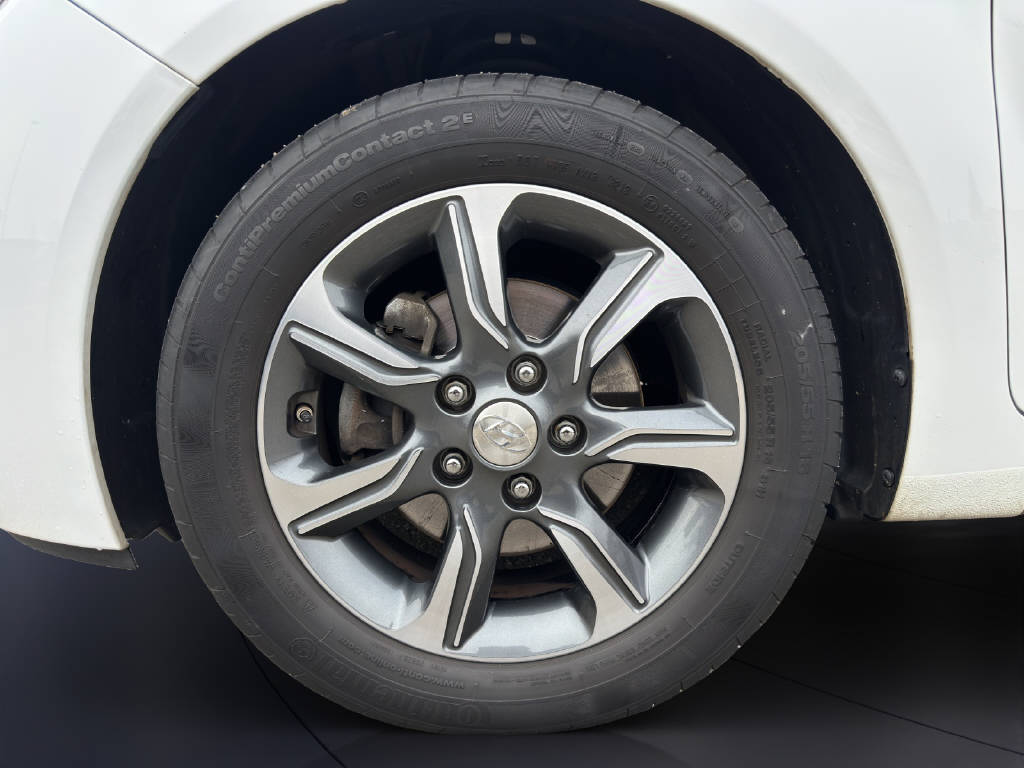 HYUNDAI ix20 1.6 Amplia-image-6