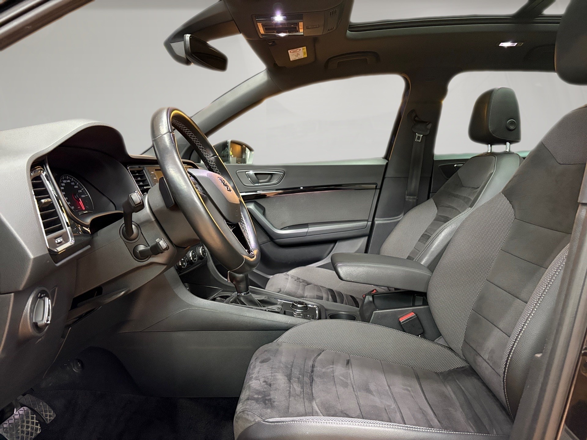 SEAT Ateca 2.0 TDI CR Xcellence 4Drive DSG-image-7