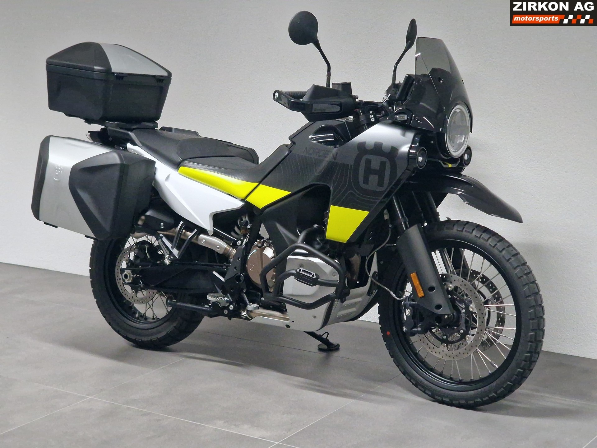 HUSQVARNA Norden 901-showroom-element-2