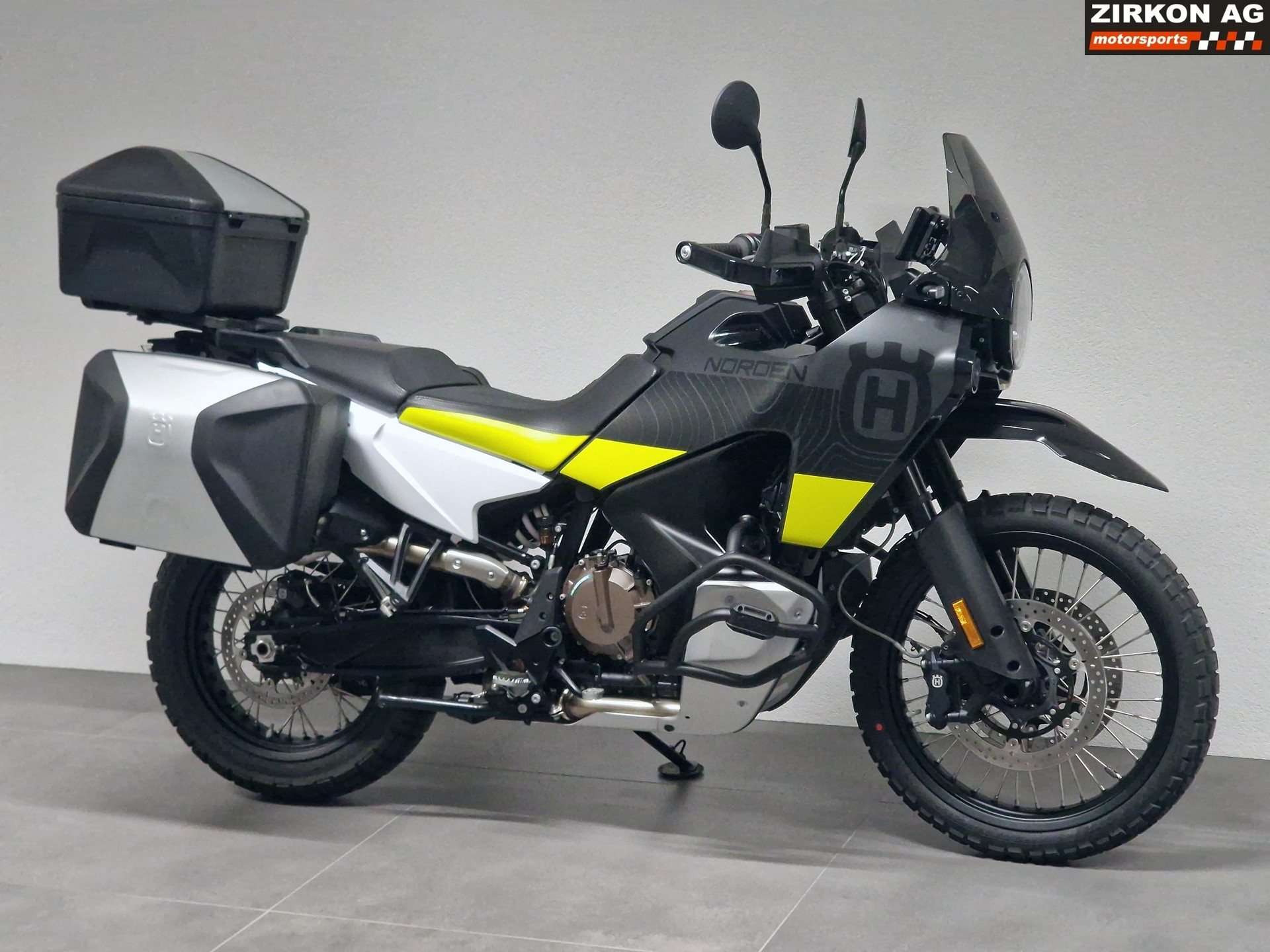 HUSQVARNA Norden 901-showroom-element-1