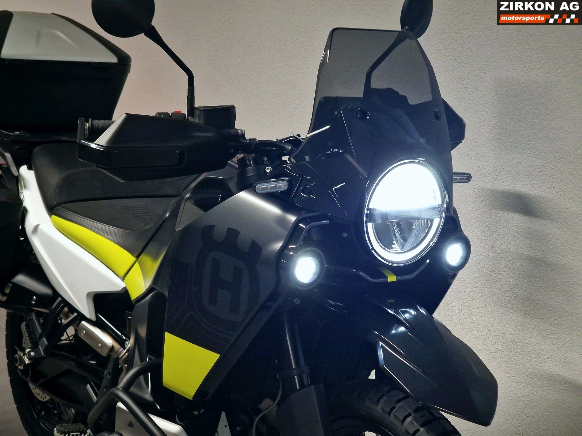 HUSQVARNA Norden 901-showroom-element-3