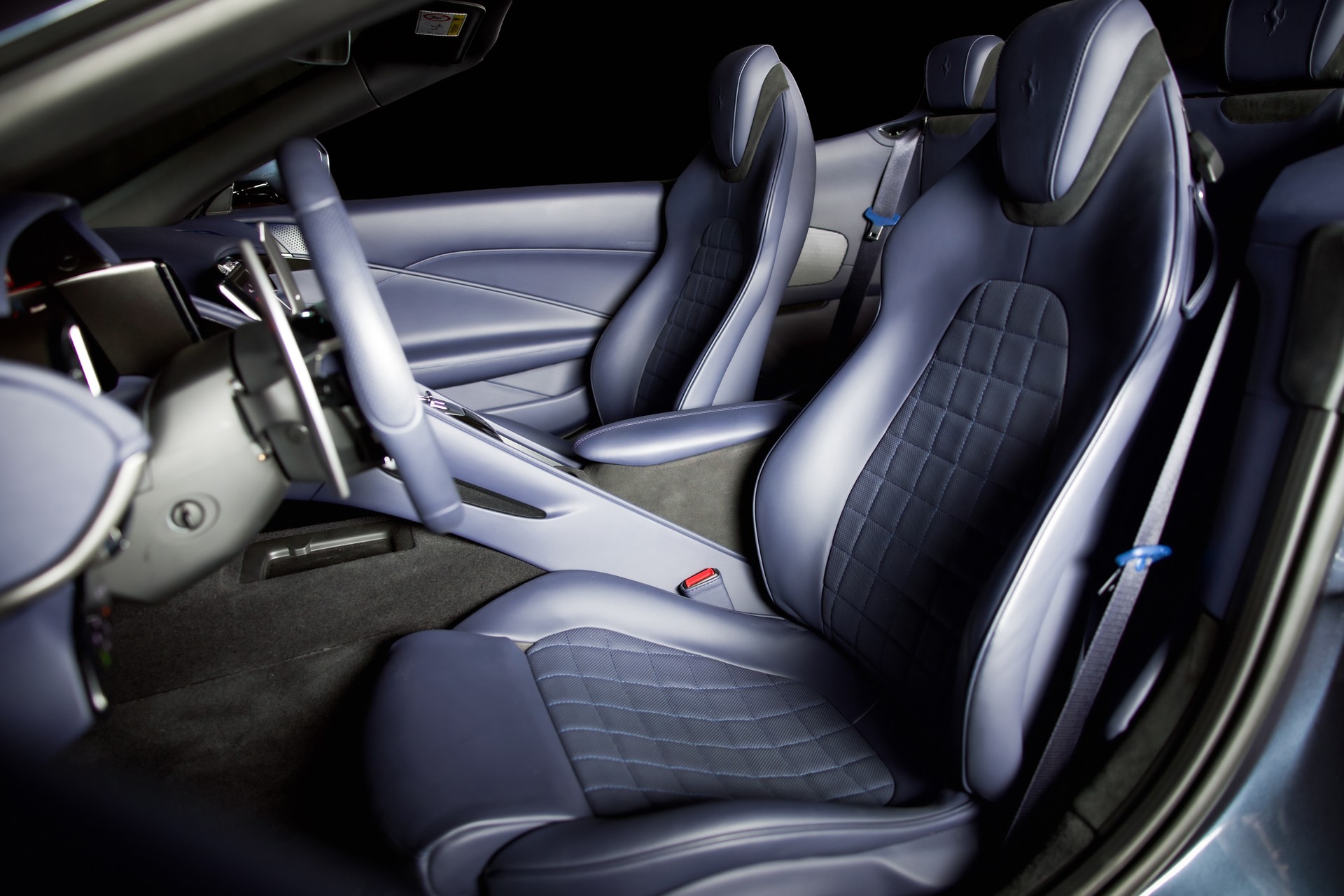 FERRARI Roma Spider 3.9 V8 T-image-16