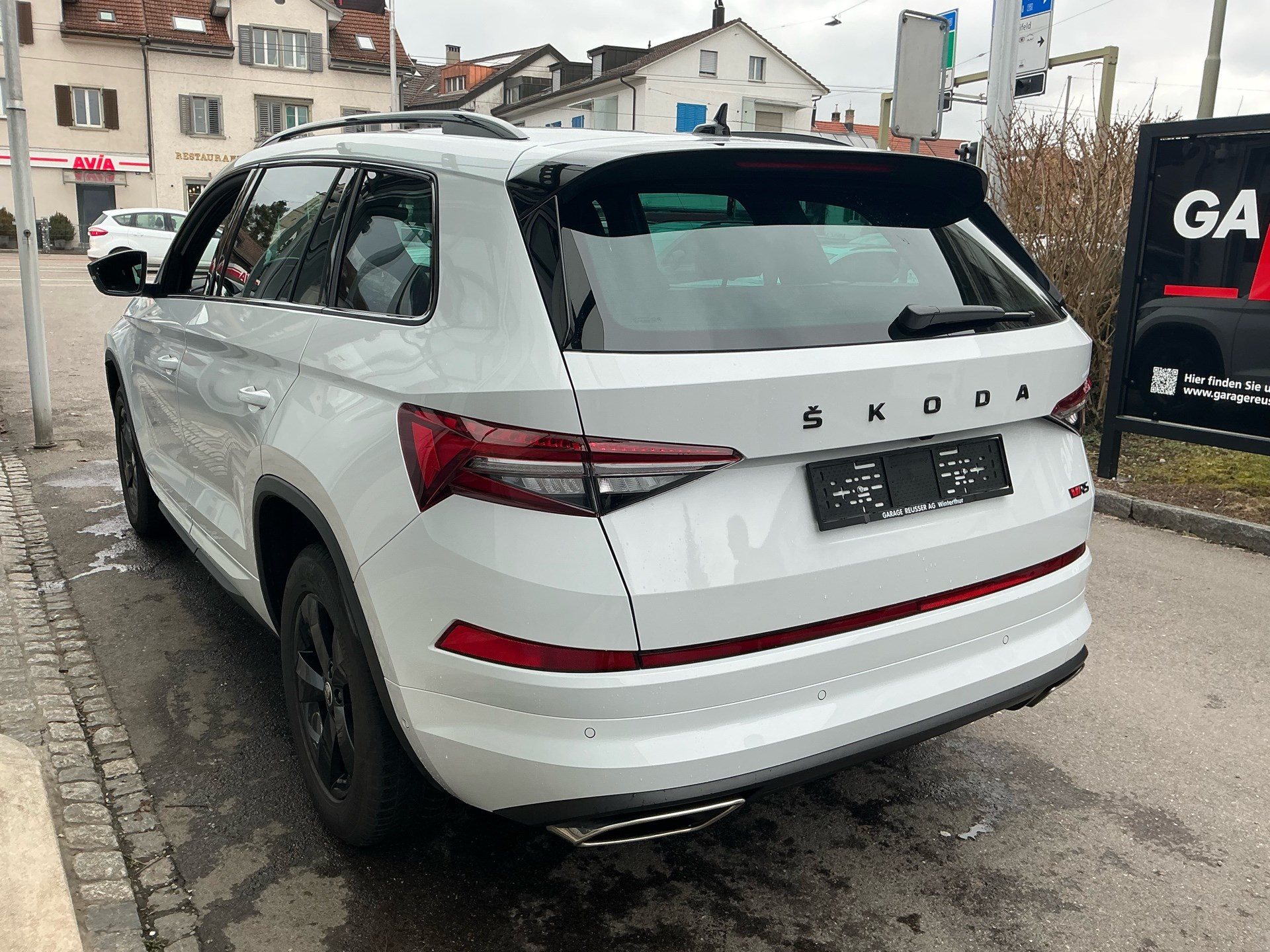 SKODA Kodiaq RS 4x4 *** TOPAUSSTATTUNG MIT WERKSGARANTIE ***-image-5