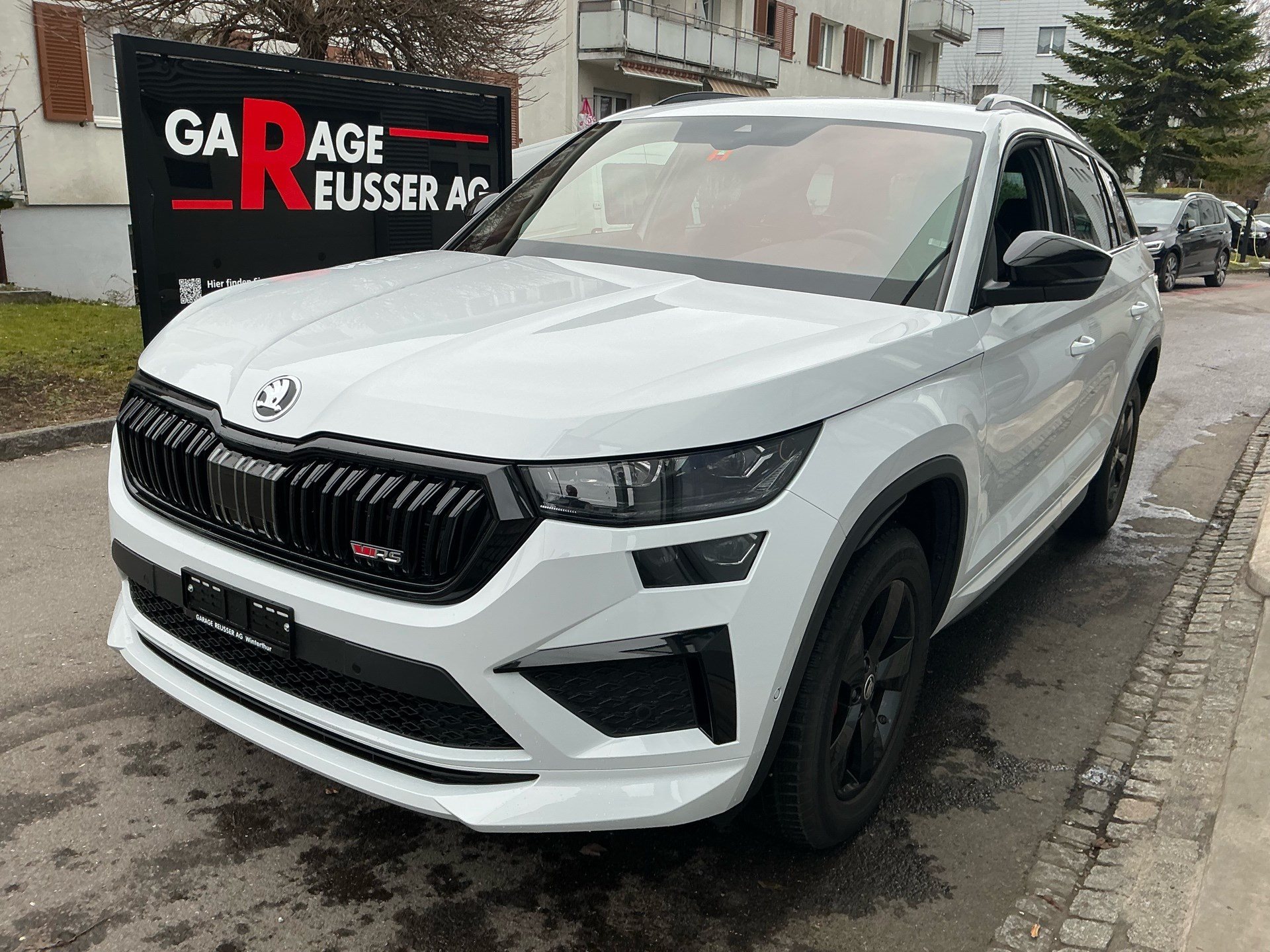 SKODA Kodiaq RS 4x4 *** TOPAUSSTATTUNG MIT WERKSGARANTIE ***