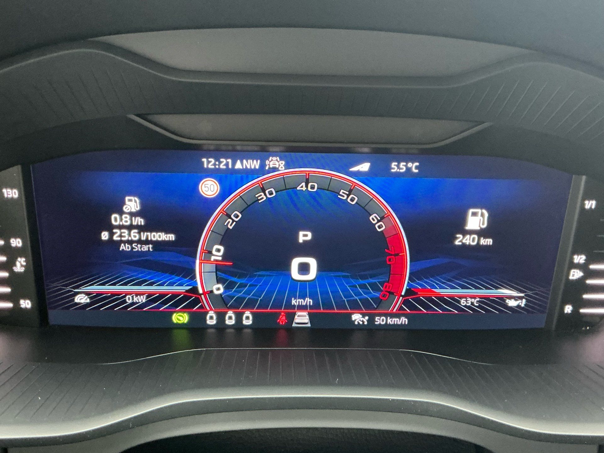 SKODA Kodiaq RS 4x4 *** TOPAUSSTATTUNG MIT WERKSGARANTIE ***-image-11