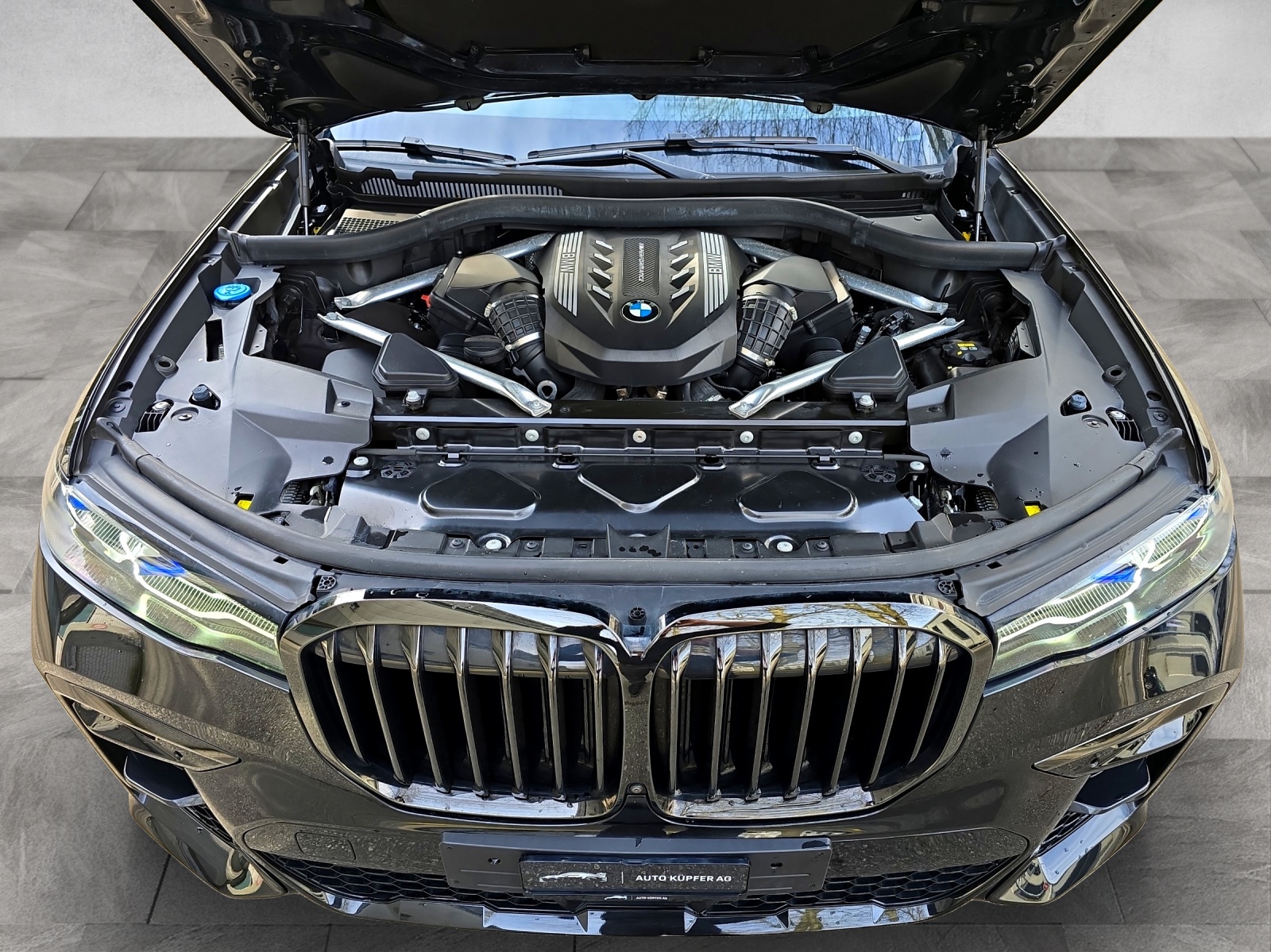 BMW X7 xDrive M50i Steptronic-image-31