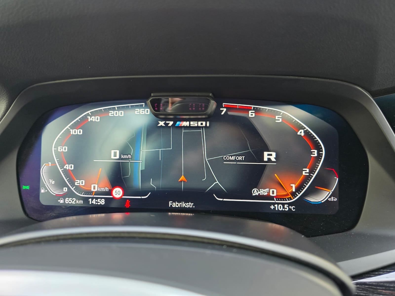 BMW X7 xDrive M50i Steptronic-image-21