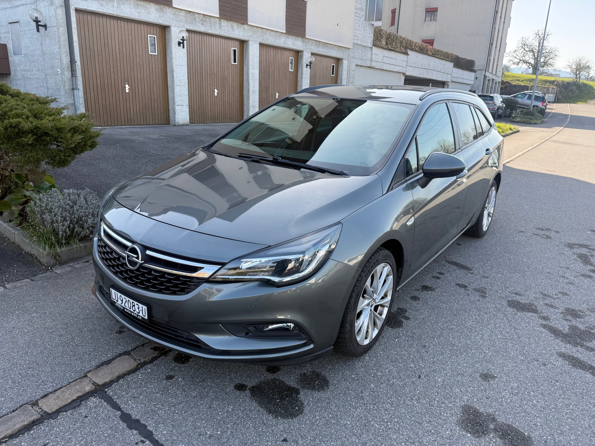 OPEL Astra Sports Tourer 1.6 CDTi ecoF Excellence Autom-image-1