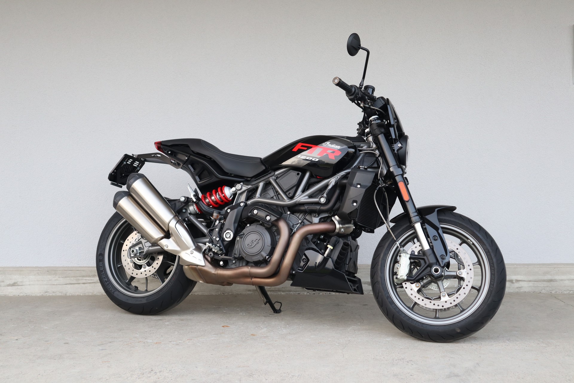 INDIAN FTR 1200 Sport-image-1