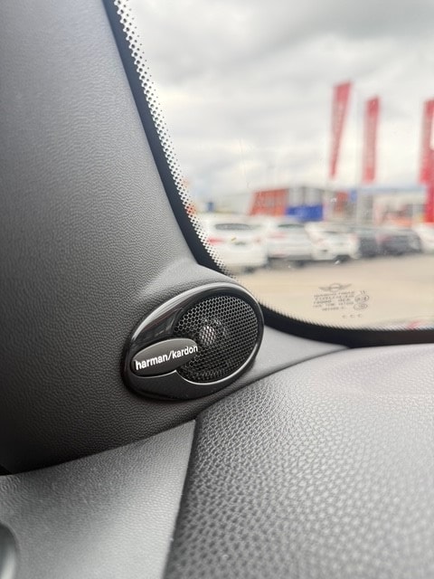 MINI Cooper S Steptronic-image-12