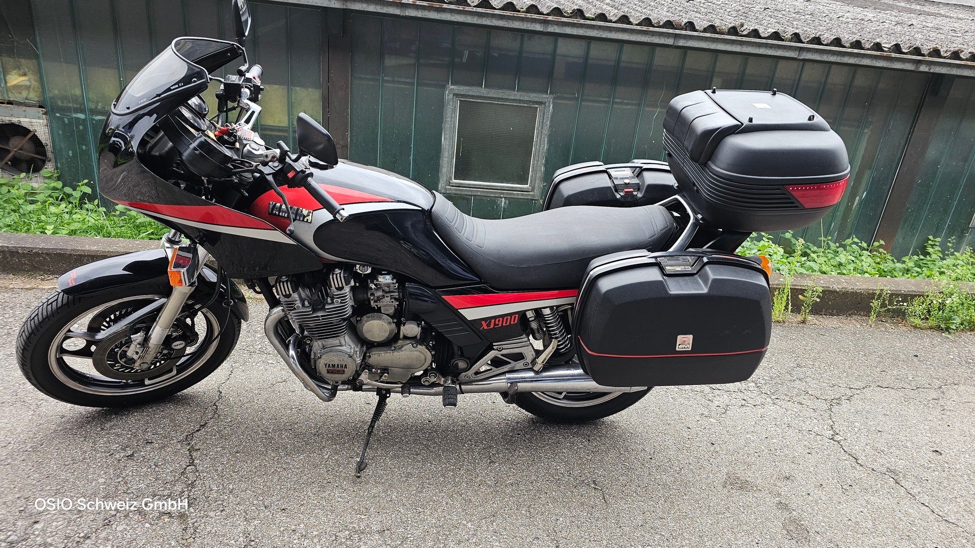 YAMAHA XJ 900-image-1