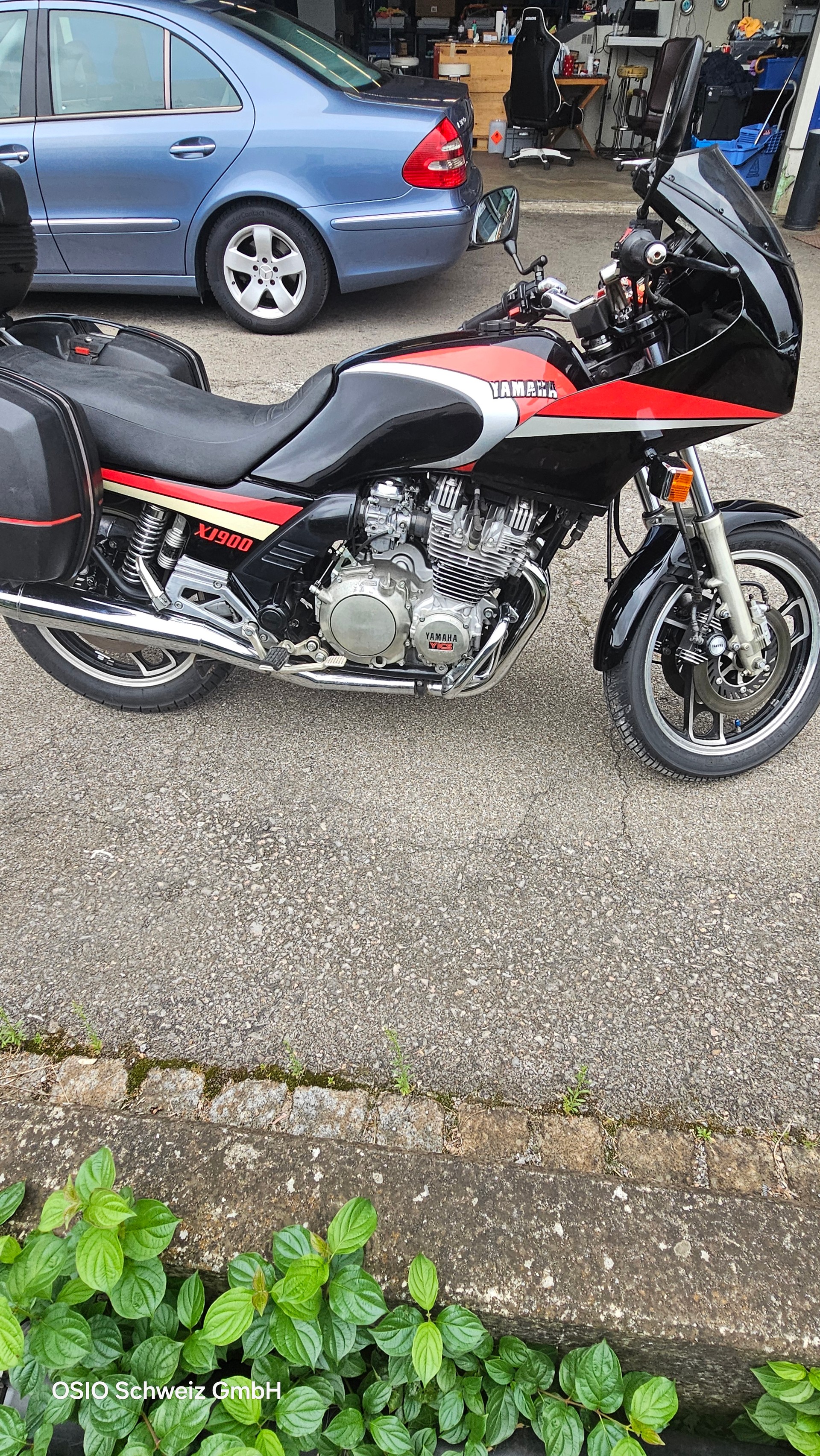 YAMAHA XJ 900-image-2