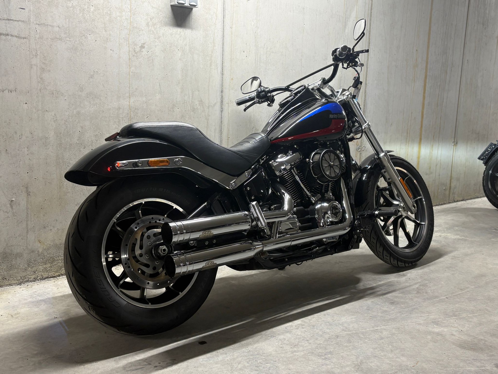 HARLEY-DAVIDSON FXLR Low Rider 107 ABS-image-4