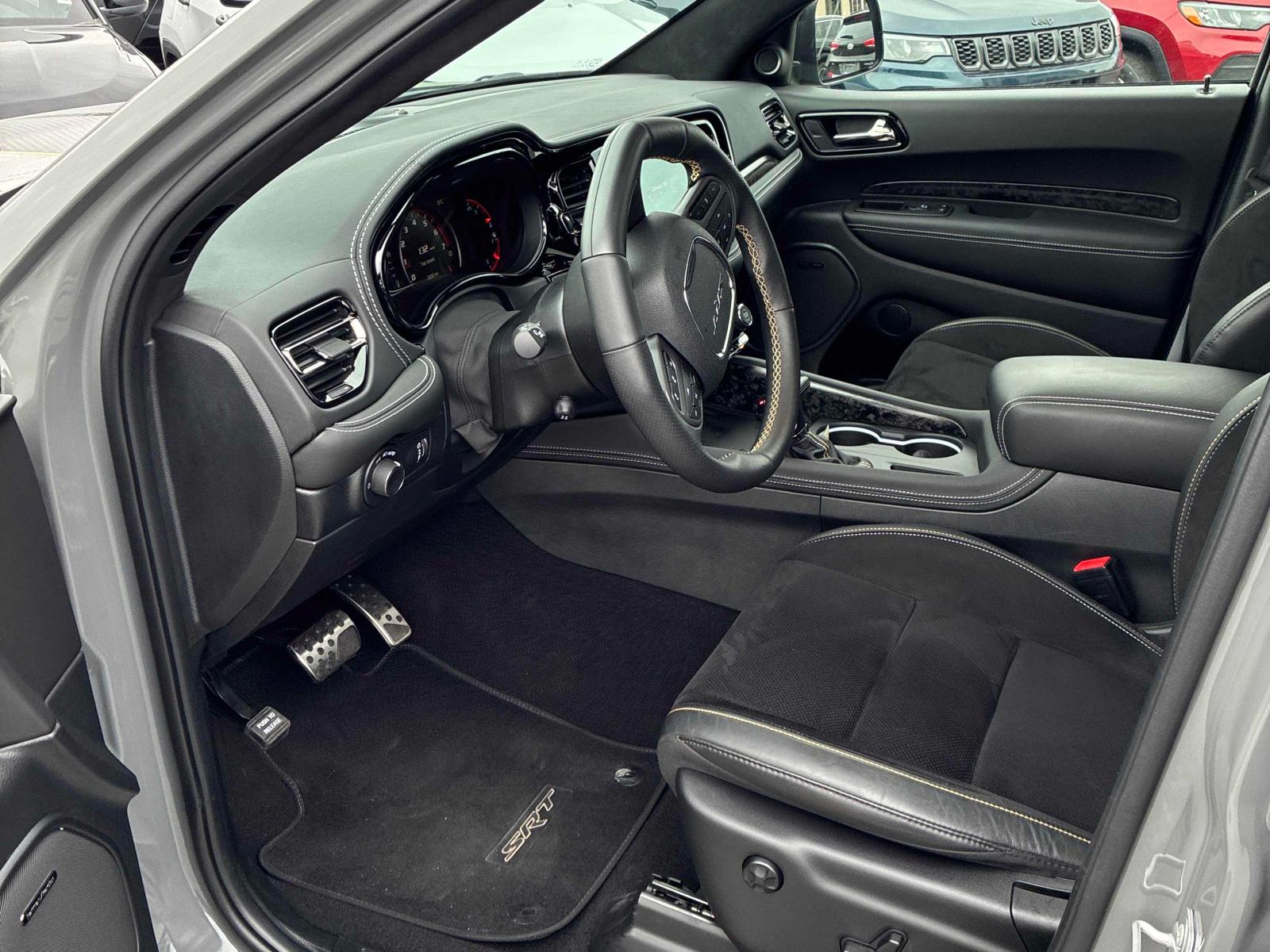 DODGE Durango 6.4 V8 SRT Alchemi 475 PS / 6-Plätzer / 3.5T AHK-image-4