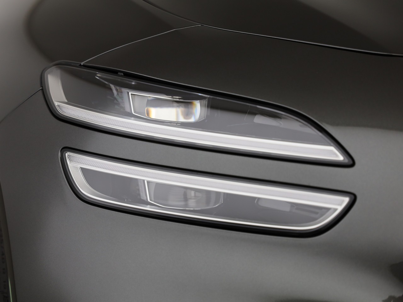 GENESIS Shooting Brake 2.0T AWD Sport-image-9