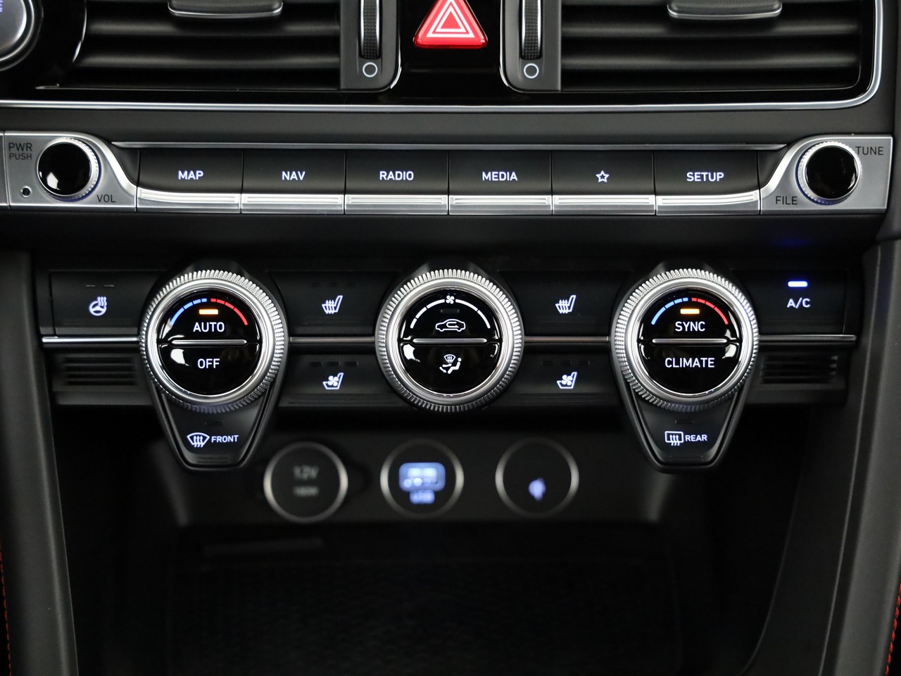 GENESIS Shooting Brake 2.0T AWD Sport-image-19