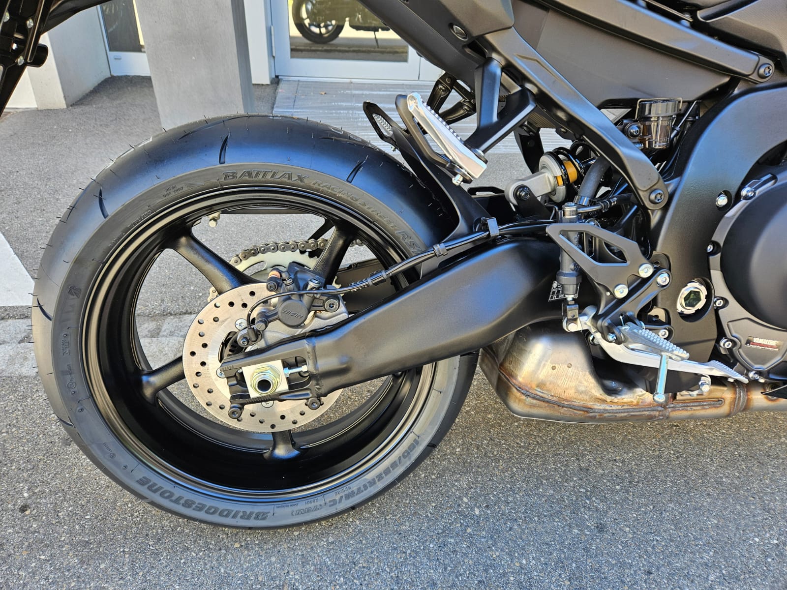 YAMAHA YZF-R9-image-8