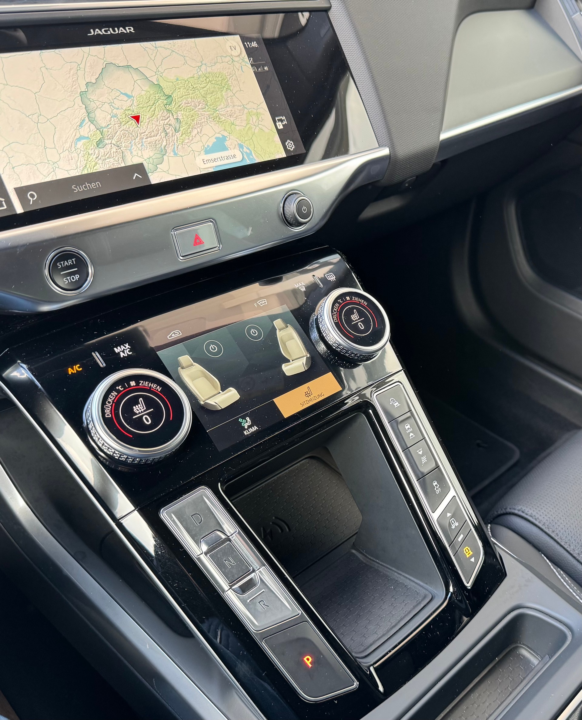 JAGUAR I-Pace EV400 90kW/h R-Dynamic SE-image-20