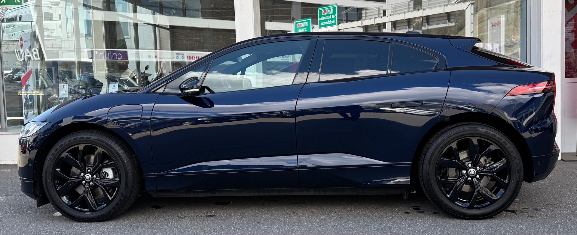 JAGUAR I-Pace EV400 90kW/h R-Dynamic SE-showroom-element-2