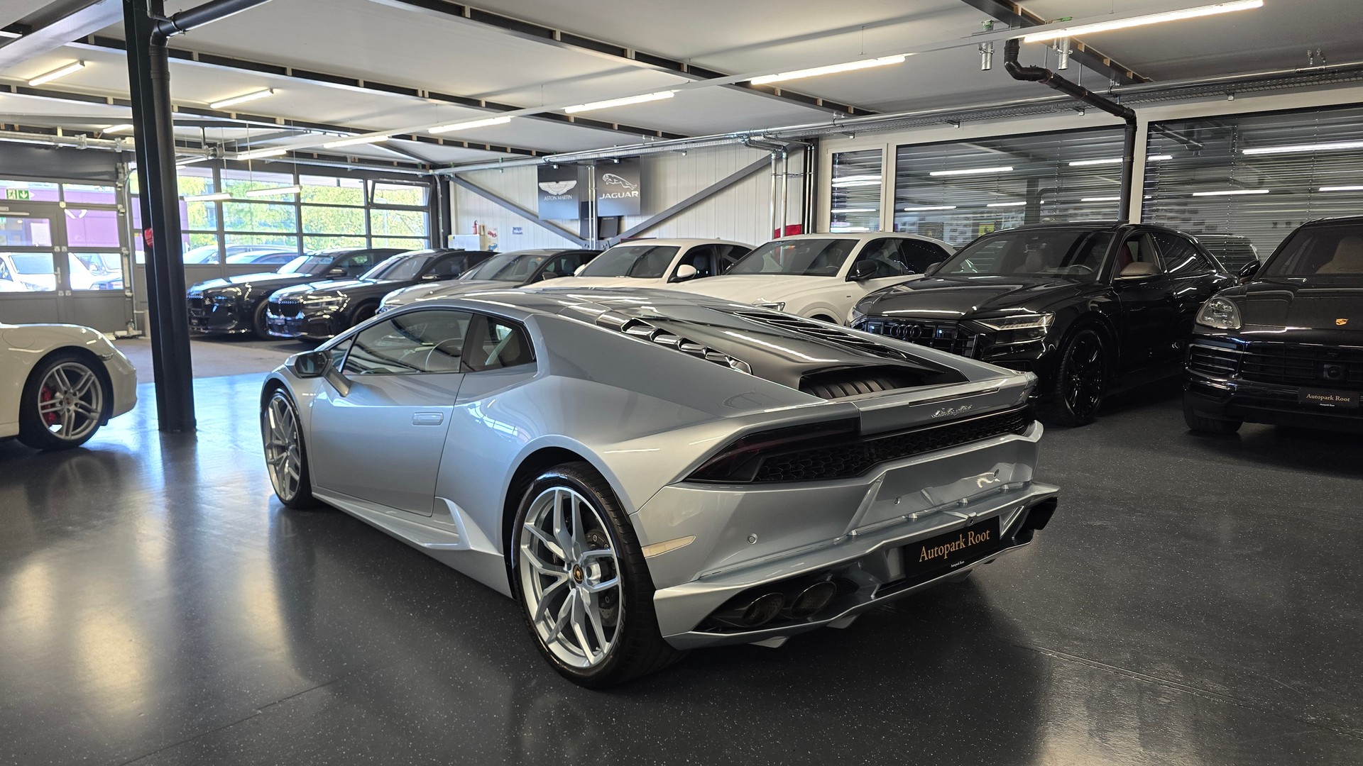 LAMBORGHINI Huracan LP610-4 Coupé DCT Azzurro-image-7