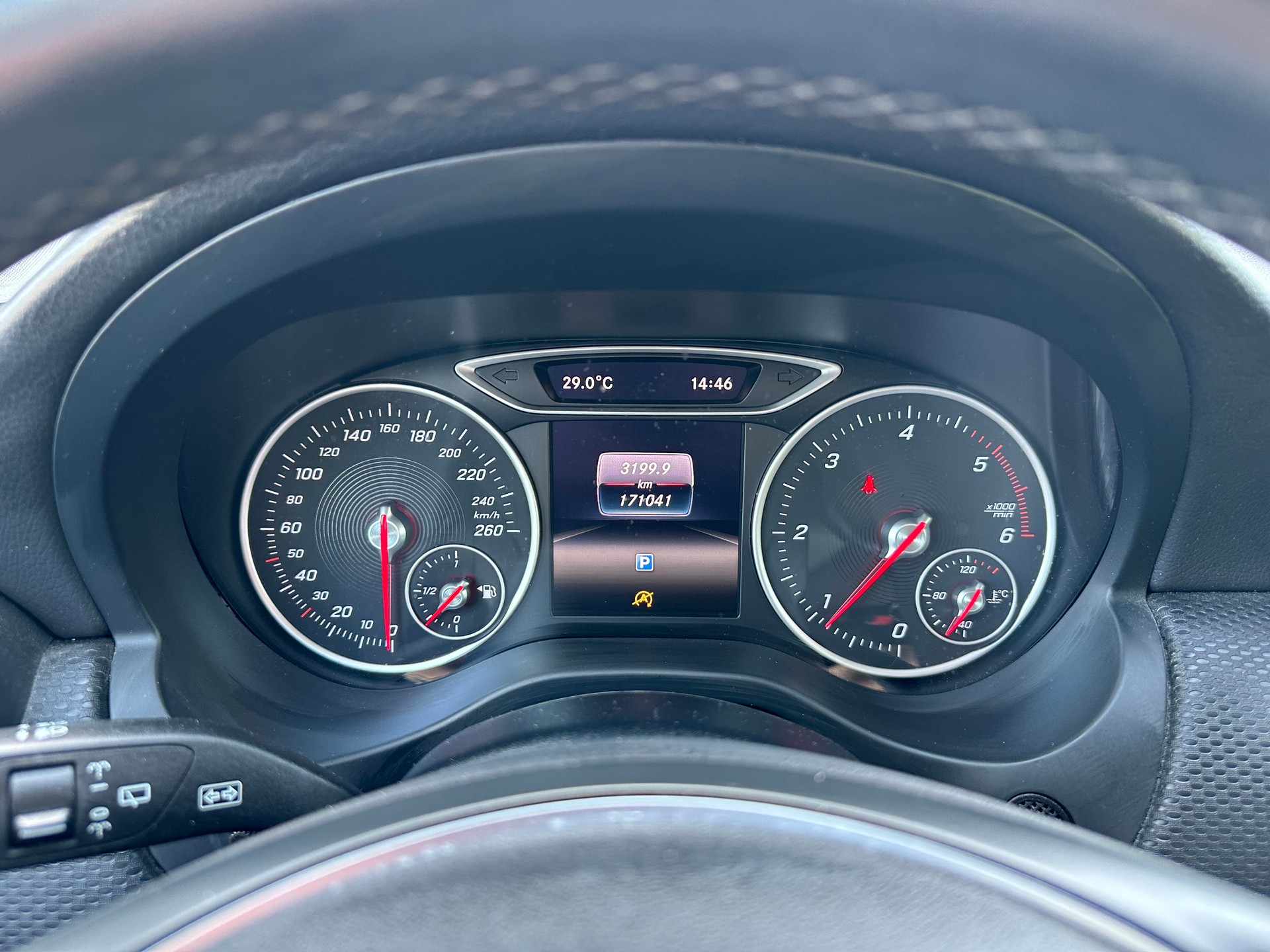 MERCEDES-BENZ A 180 CDI Urban-image-11