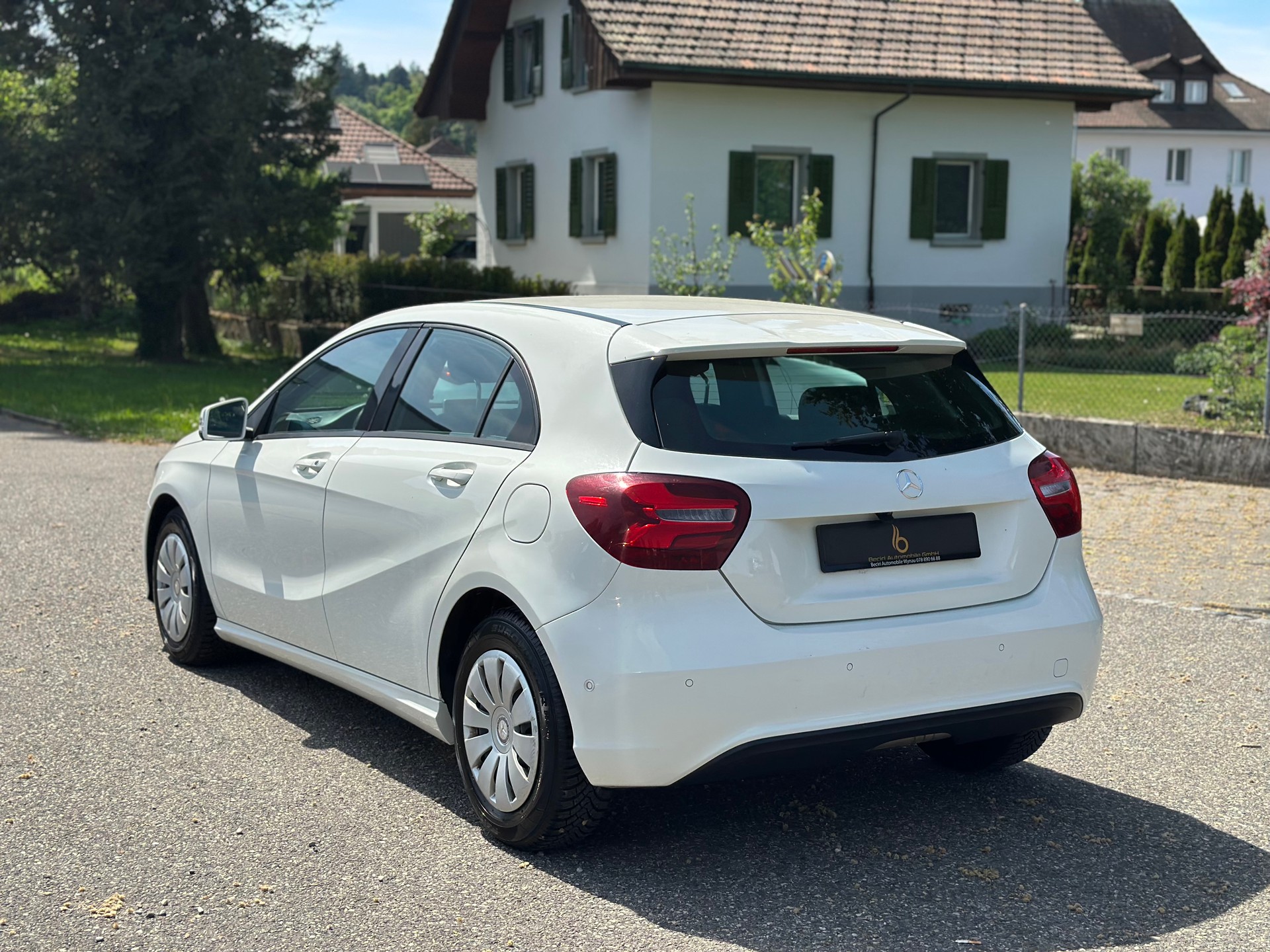 MERCEDES-BENZ A 180 CDI Urban-image-5