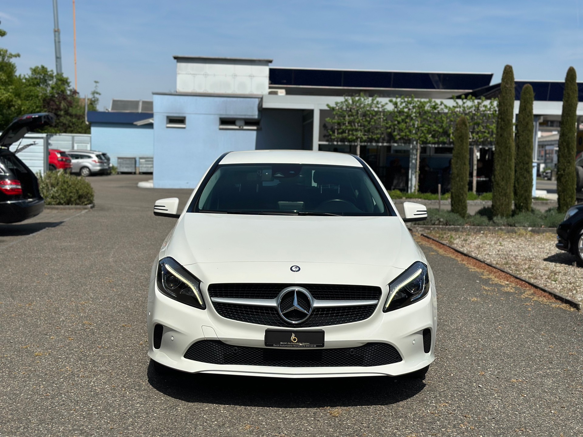 MERCEDES-BENZ A 180 CDI Urban-image-2