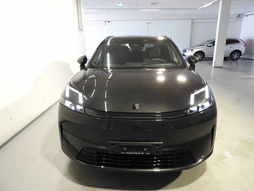 LYNK & CO 01 1.5 PHEV More-showroom-element-1