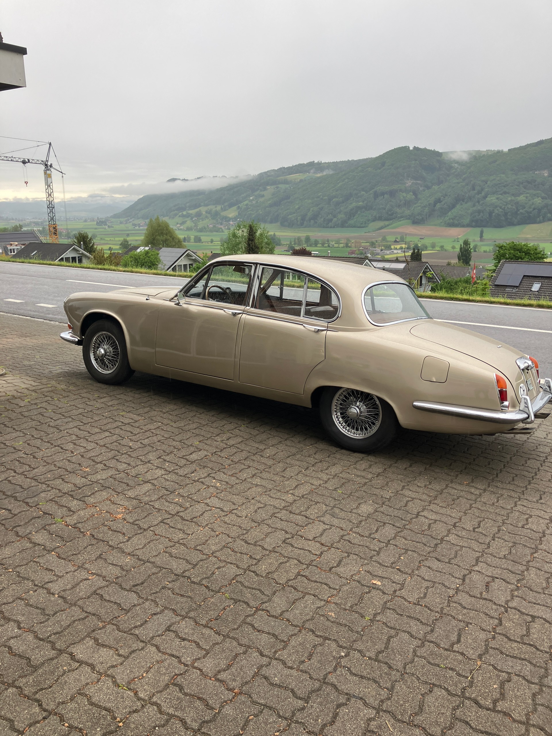 JAGUAR 420-image-3