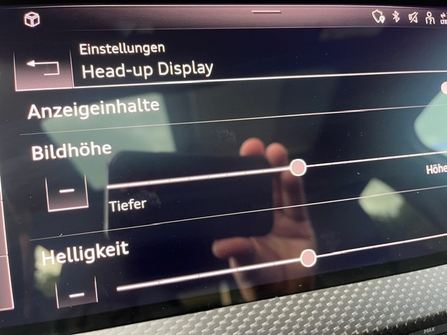 AUDI RS3 Sportback 2.5 TSI quattro S-tronic-image-21