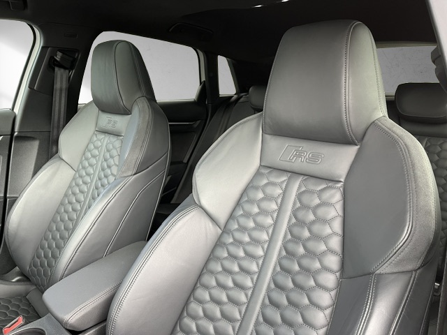 AUDI RS3 Sportback 2.5 TSI quattro S-tronic-image-25