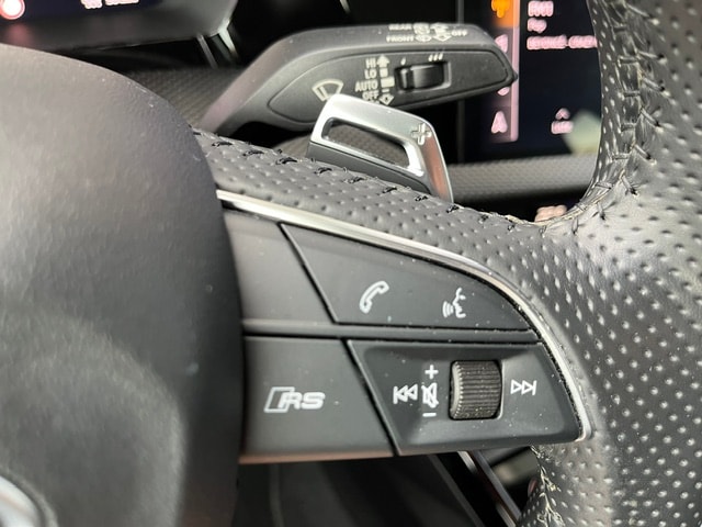 AUDI RS3 Sportback 2.5 TSI quattro S-tronic-image-14